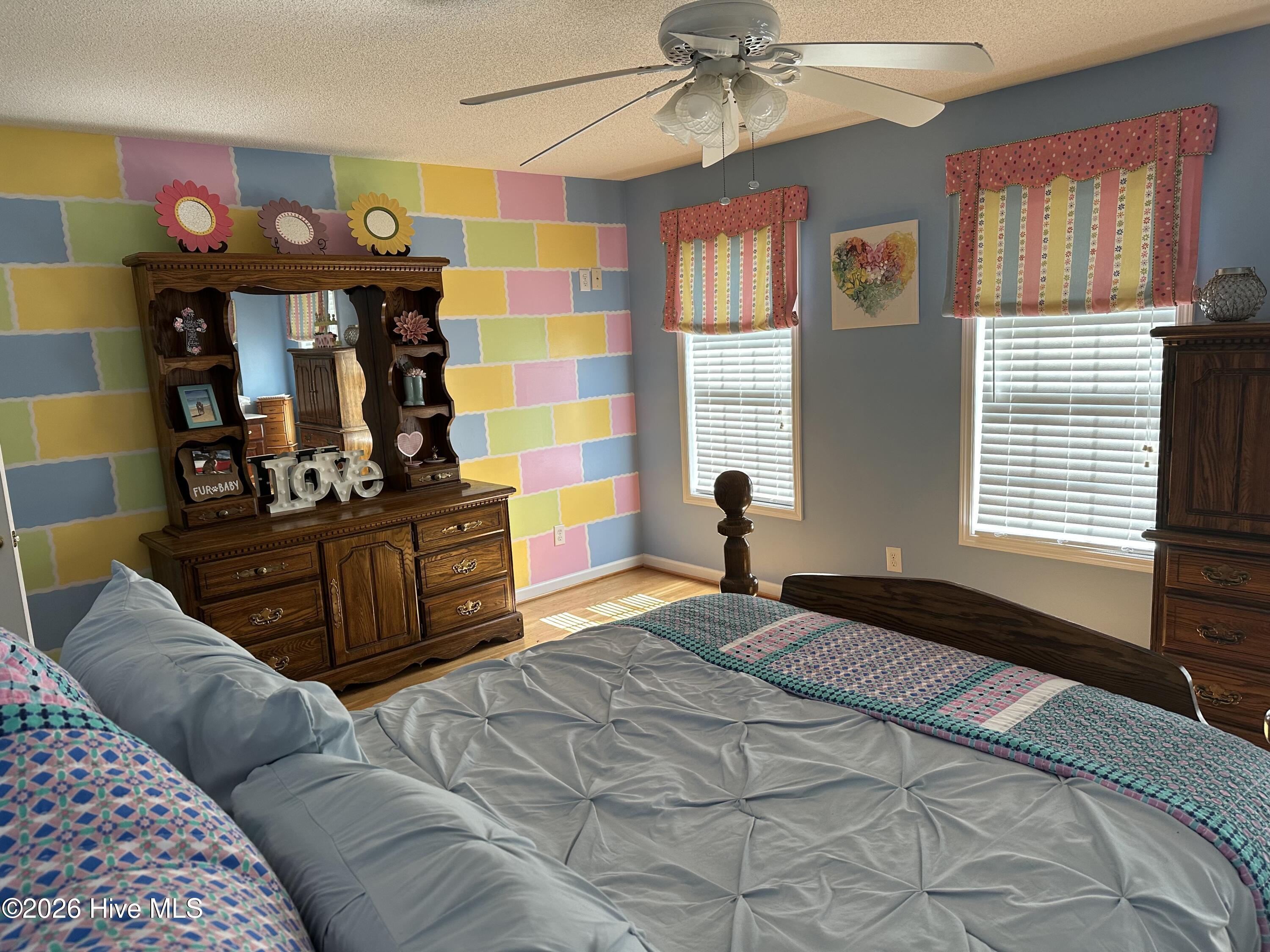 100552030 | Photo 18