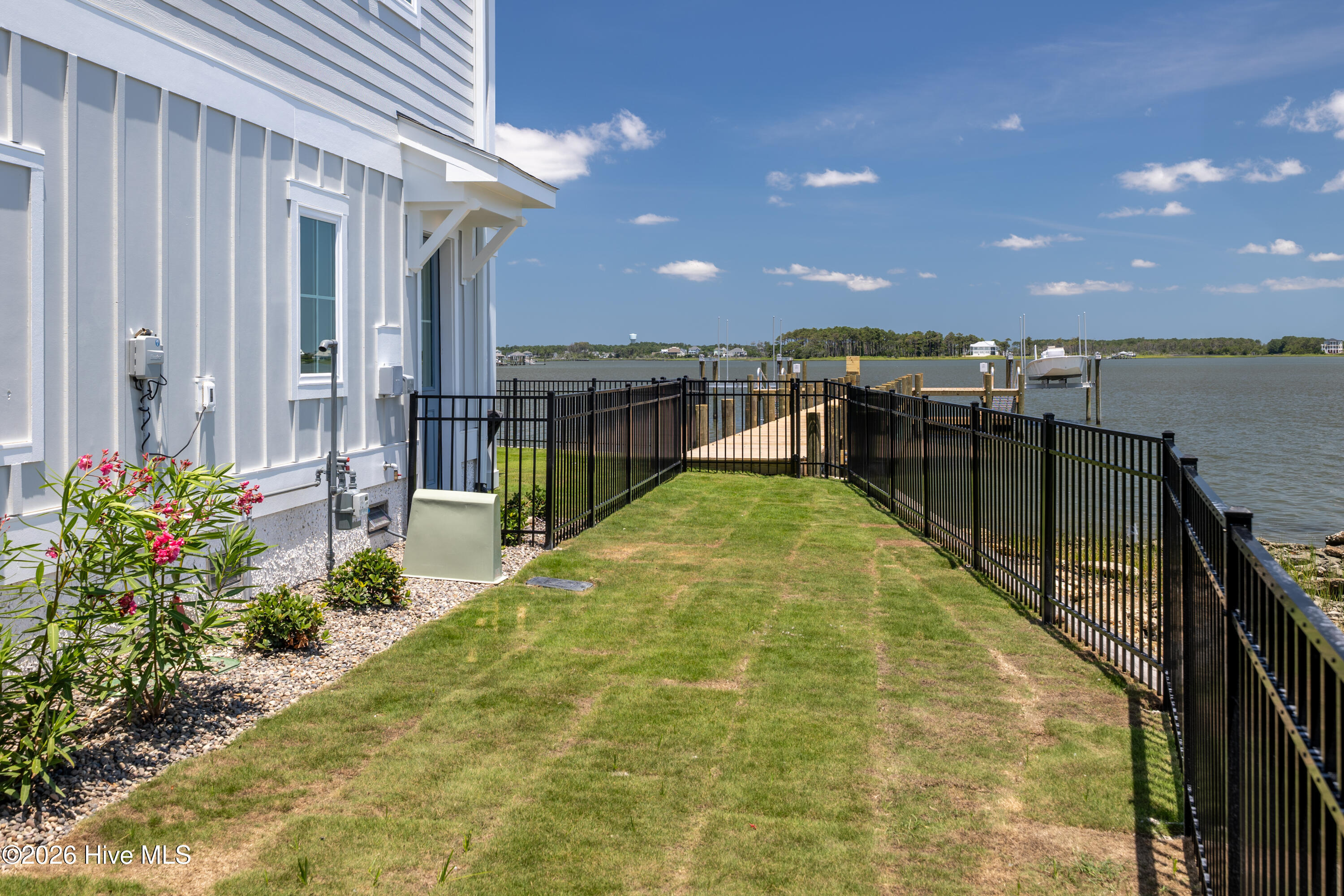 514 N 11th Street B,Morehead City