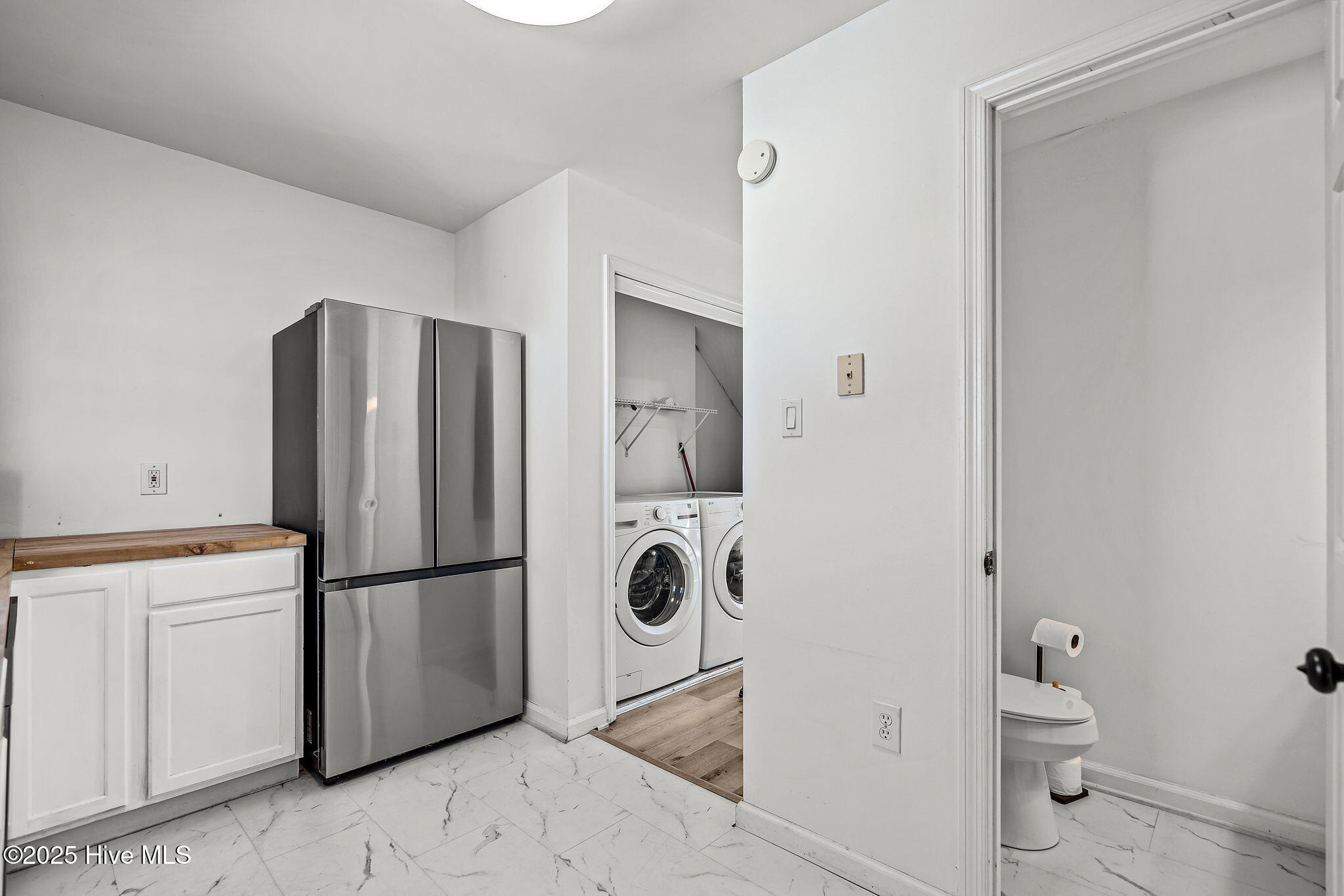 100544620 | Photo 45