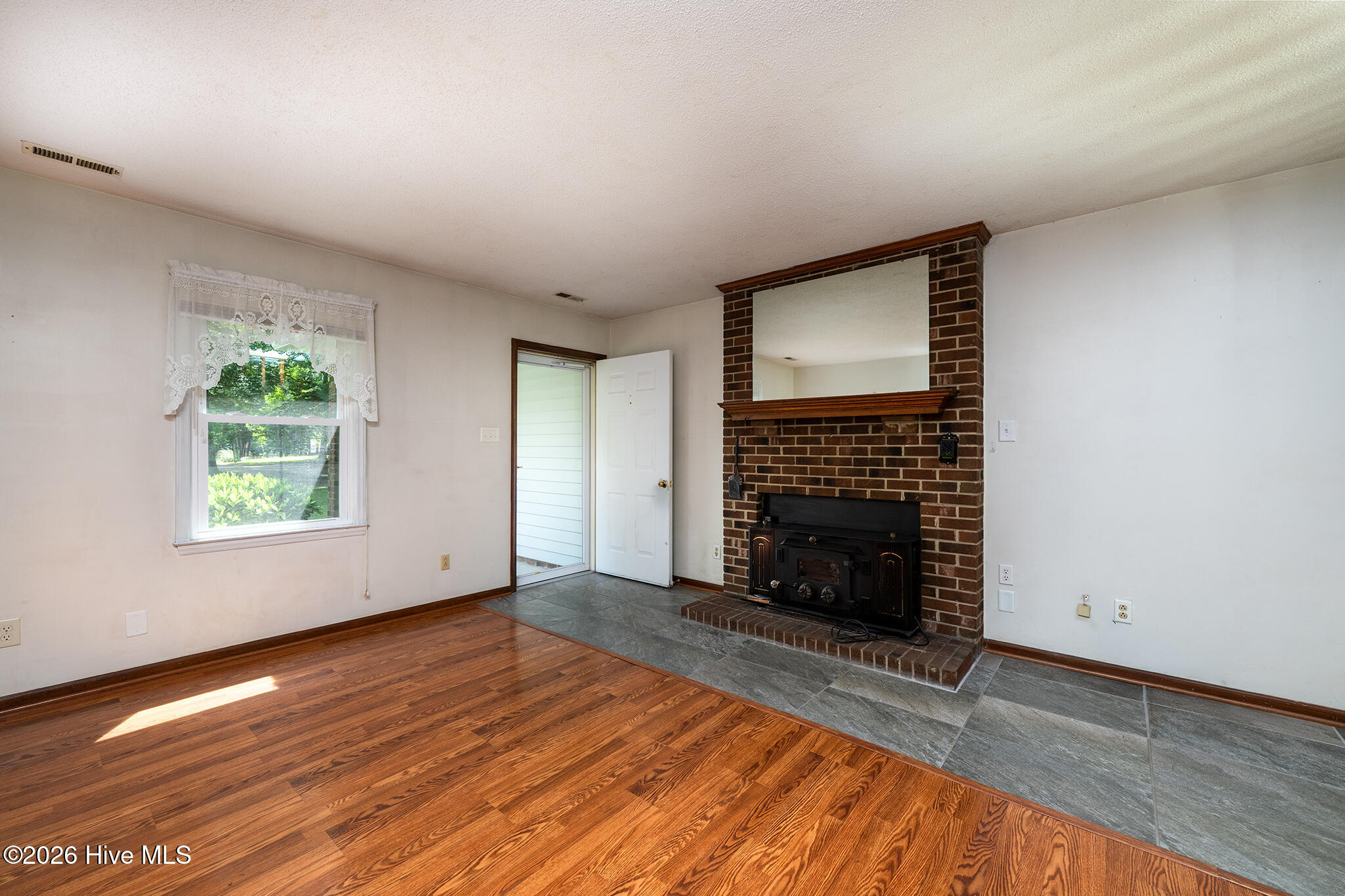 5101 Sand Ridge Road,New Bern
