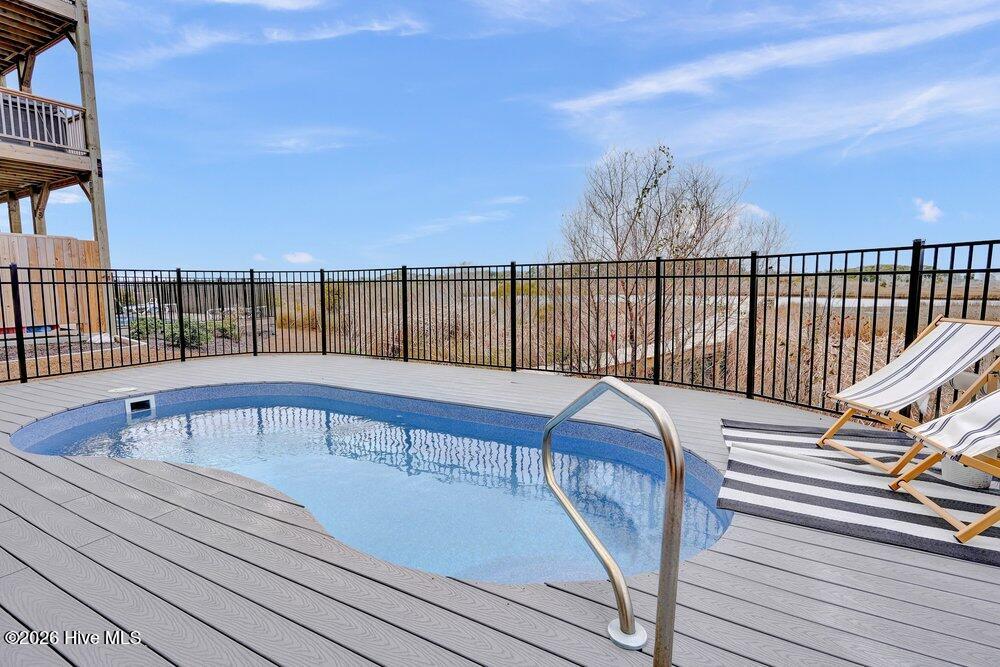 100558535 | Photo 49