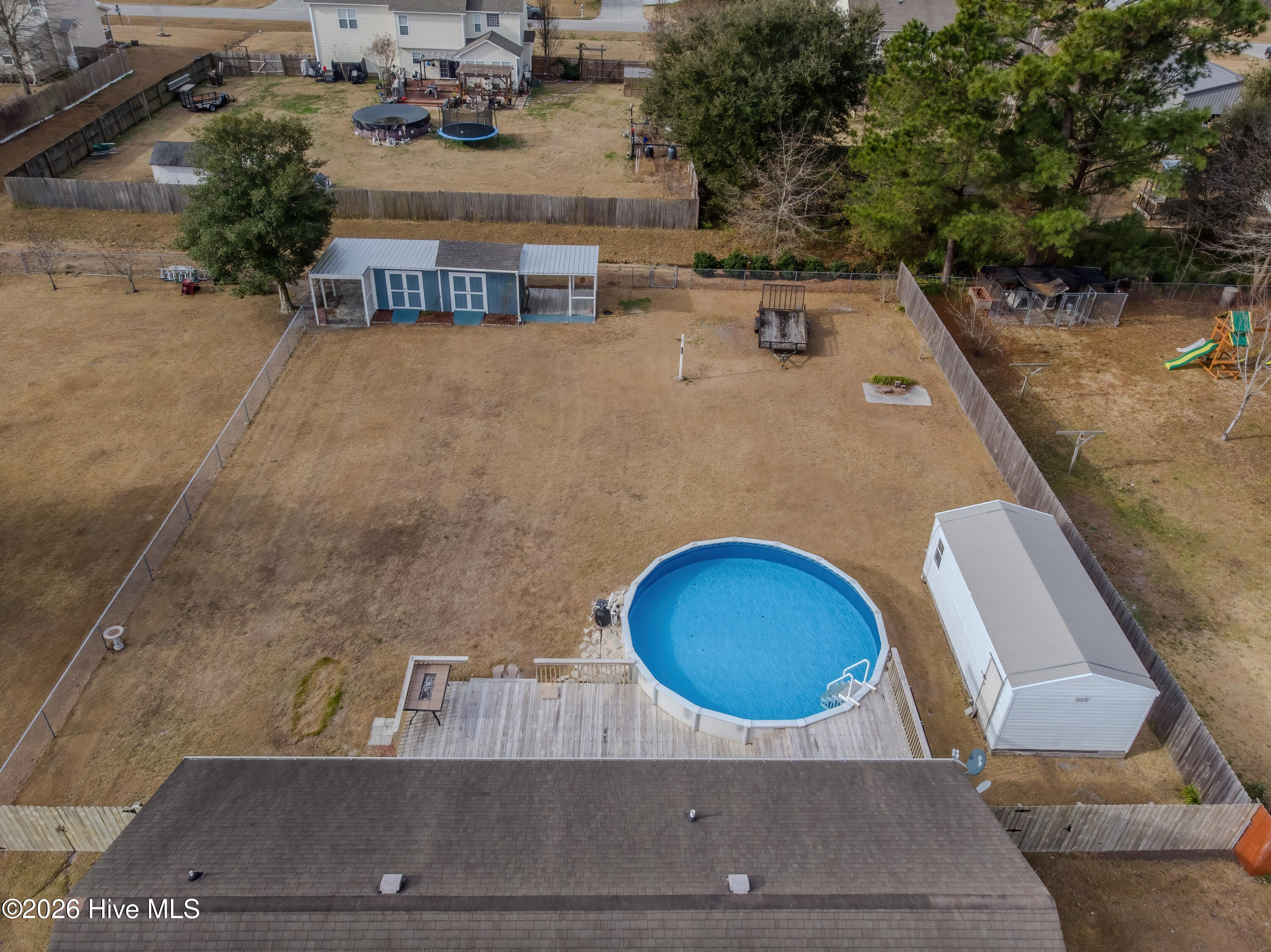 100550368 | Photo 51