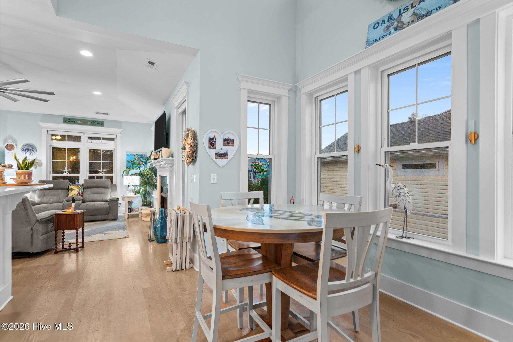 100549491 | Photo 10