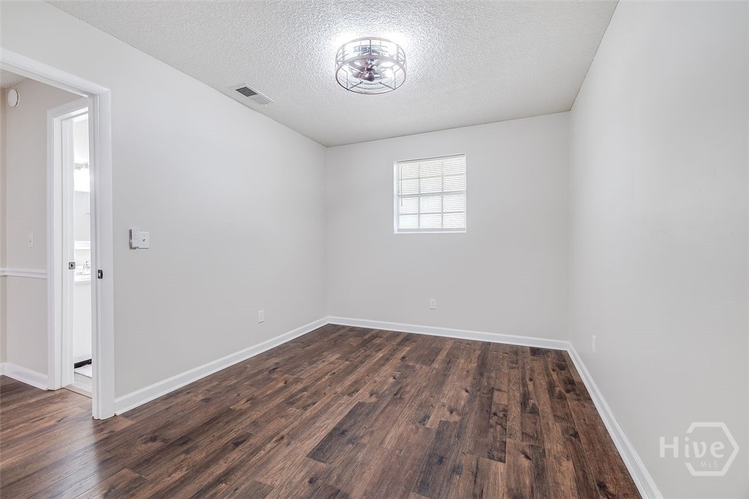 440 Pecan 3rd bedroom