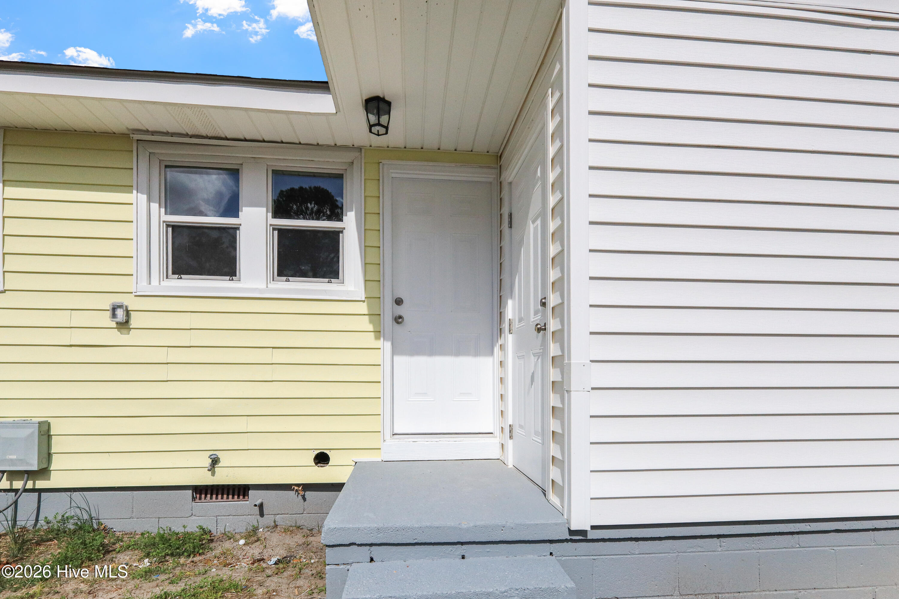 100558793 | Photo 46