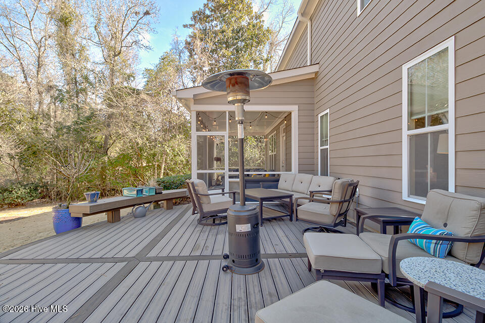 100553101 | Photo 36