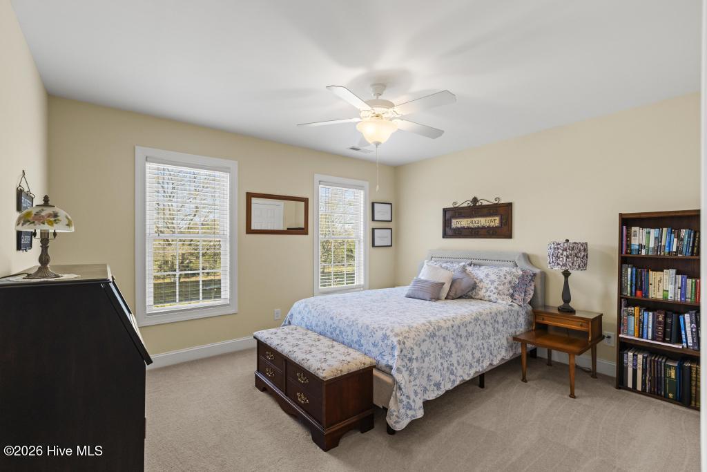 100570572 | Photo 43