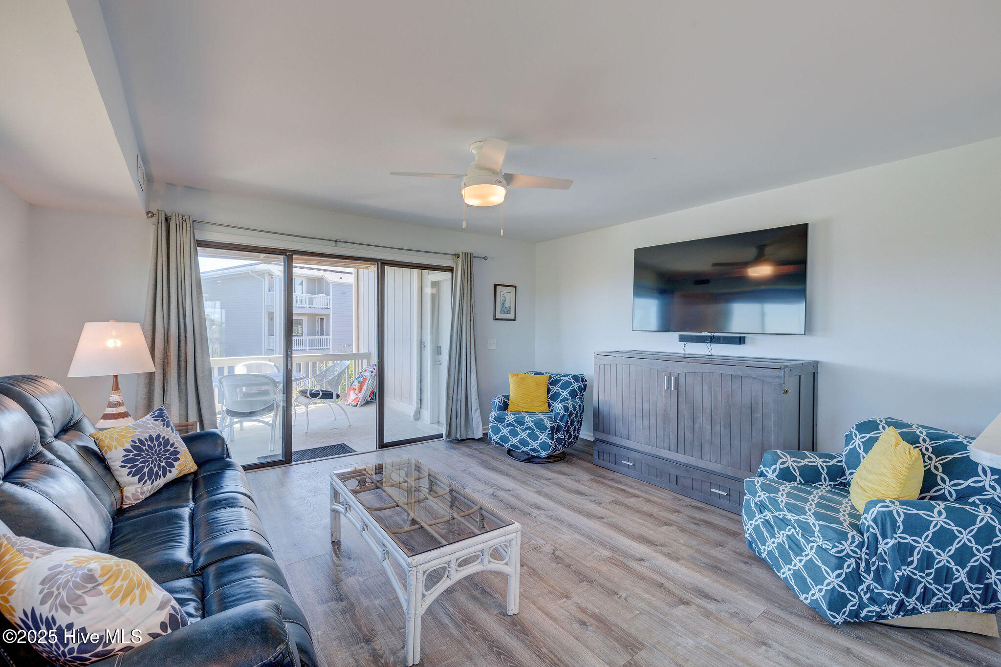 100531579 | Photo 10