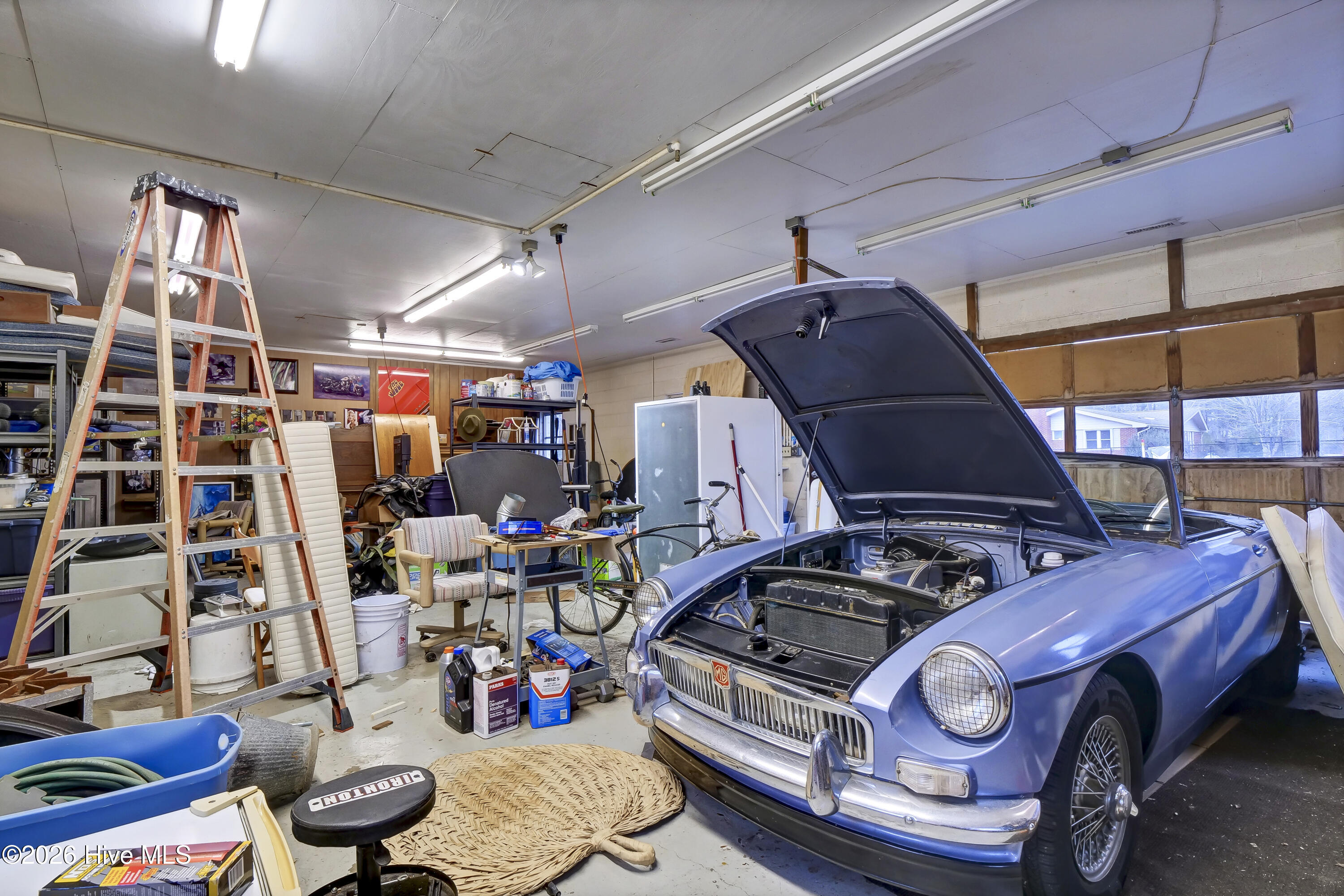 100554422 | Photo 28