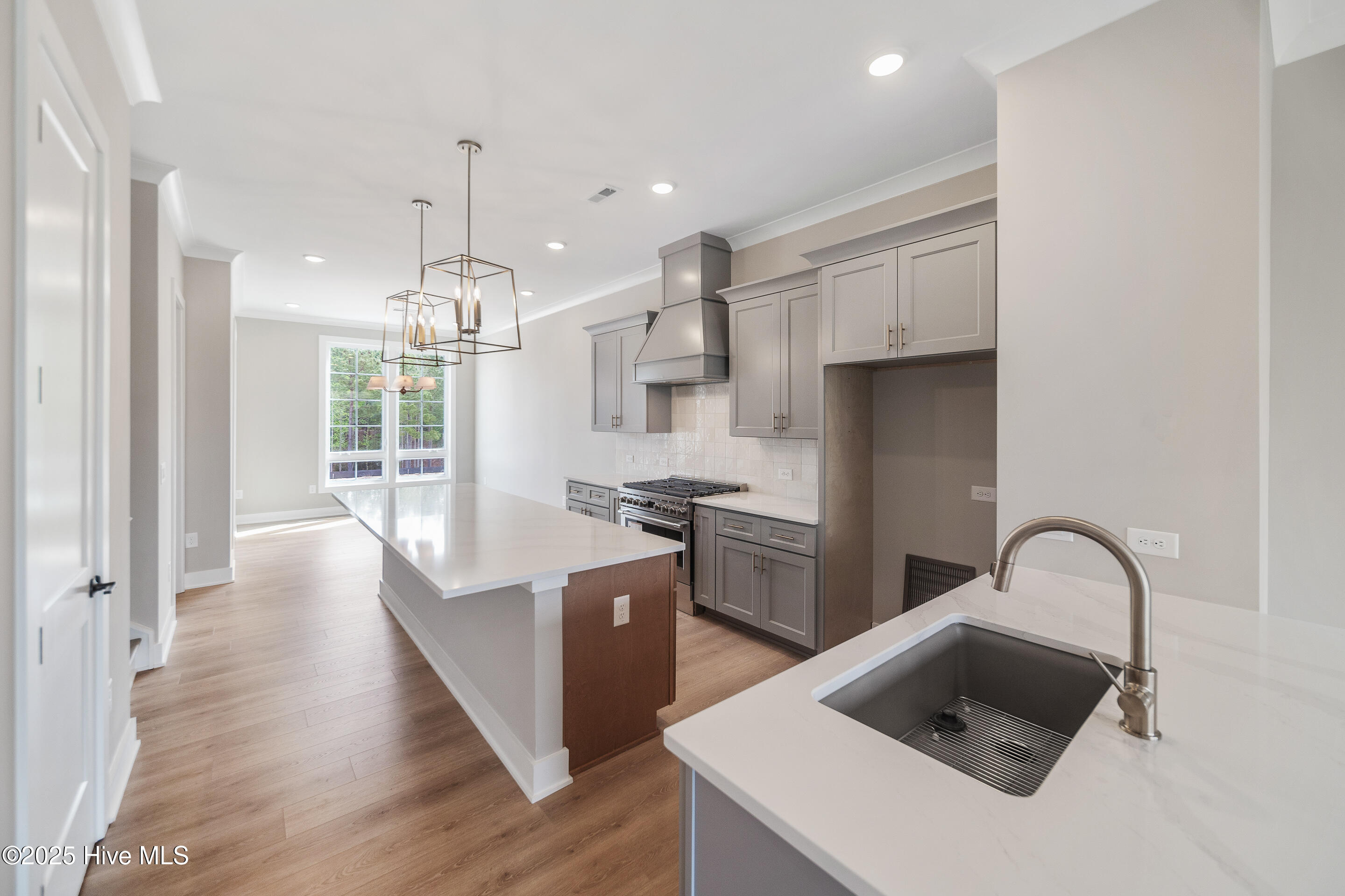 100454481 | Photo 10