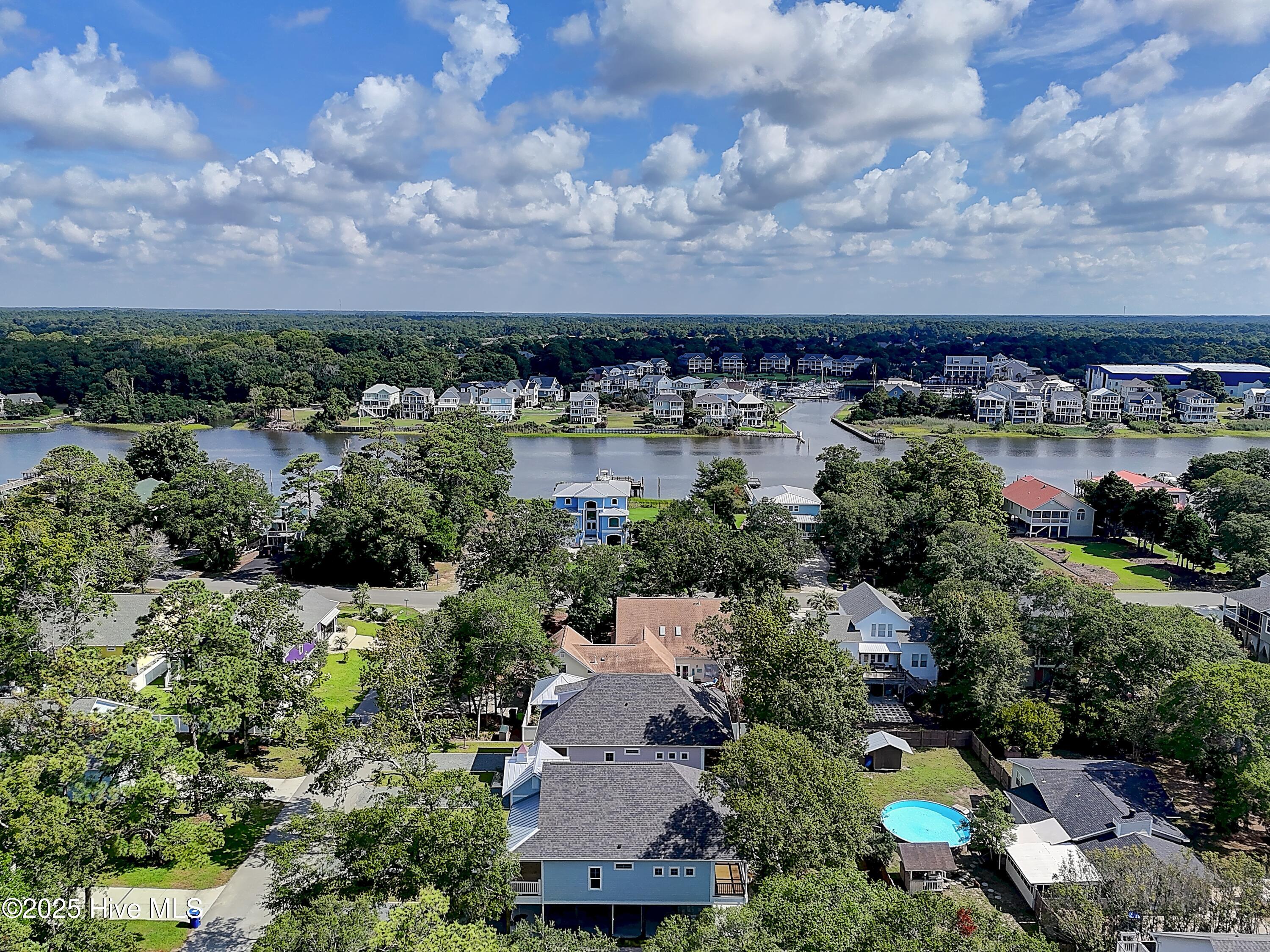 100502884 | Photo 62