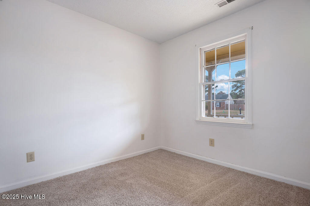 2218 Bridle Trail,Midway Park
