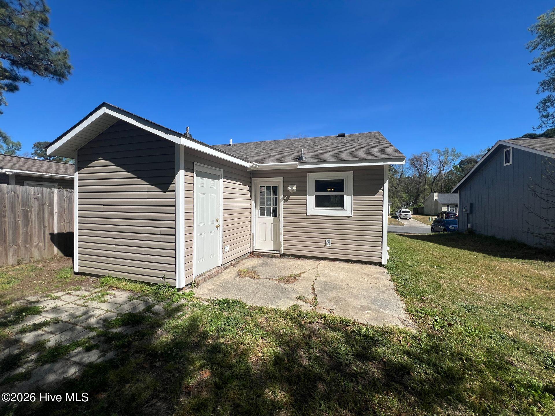 100564783 | Photo 19