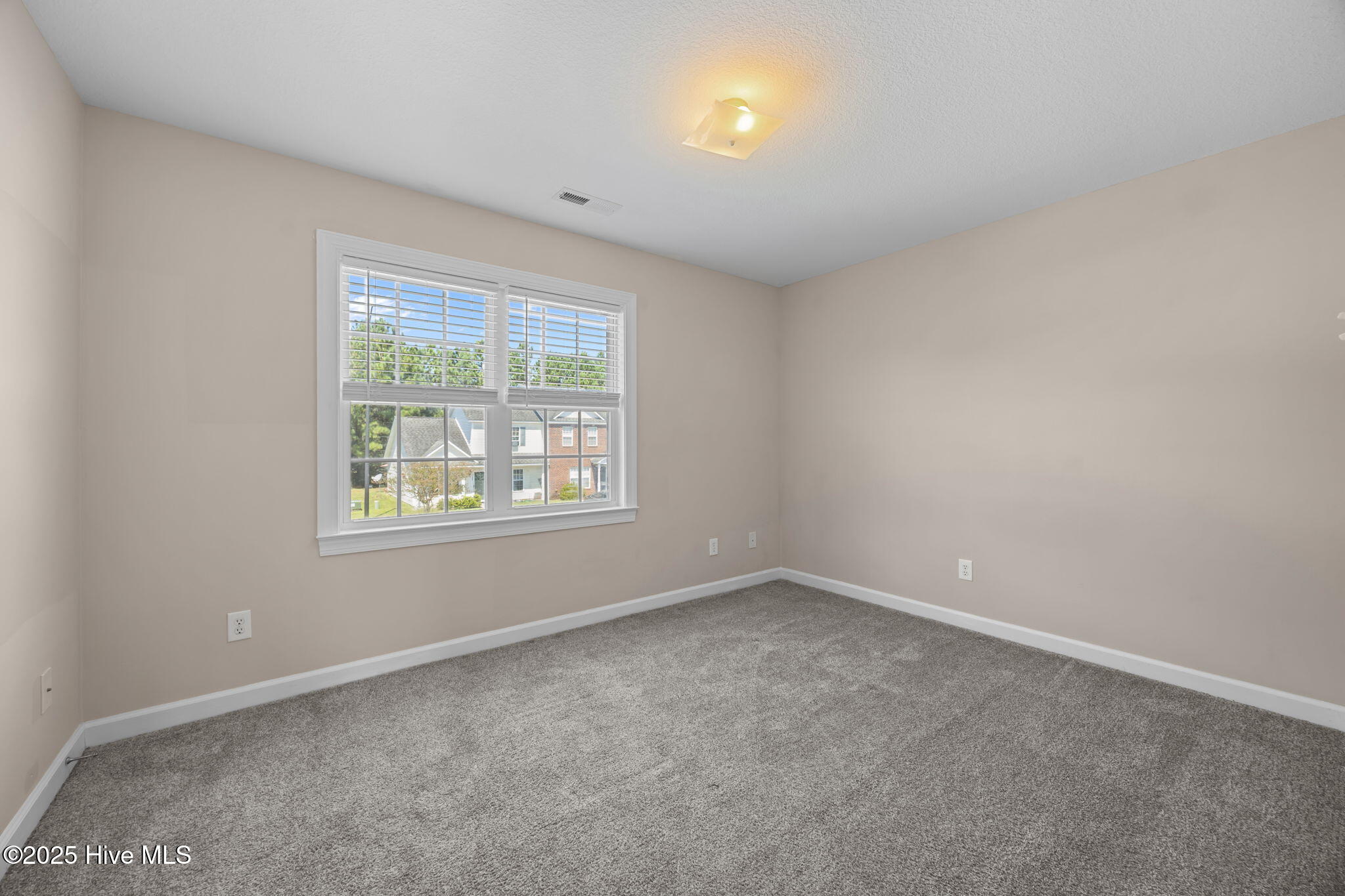 911 Springwood Drive,Jacksonville