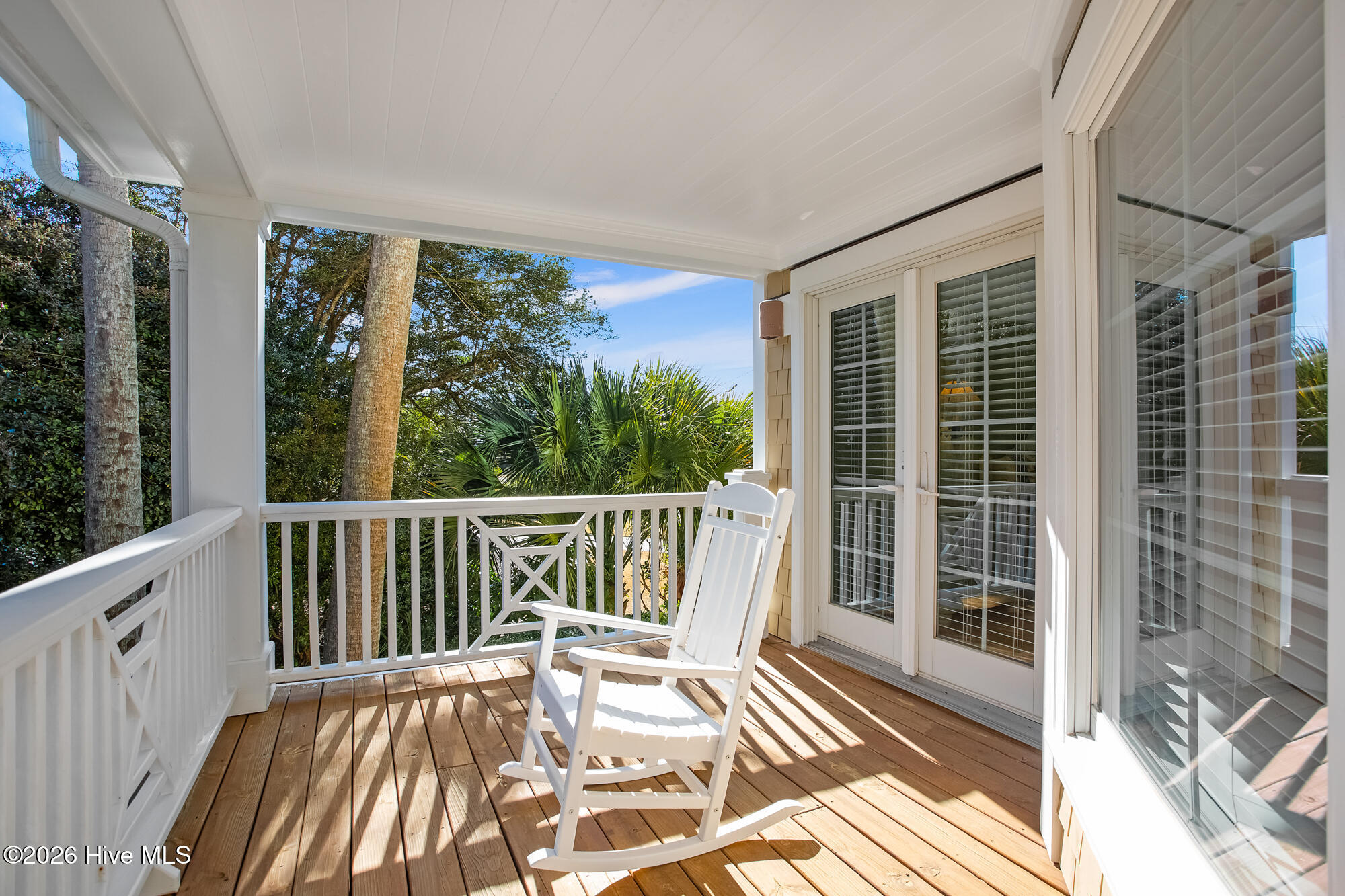 100555453 | Photo 18