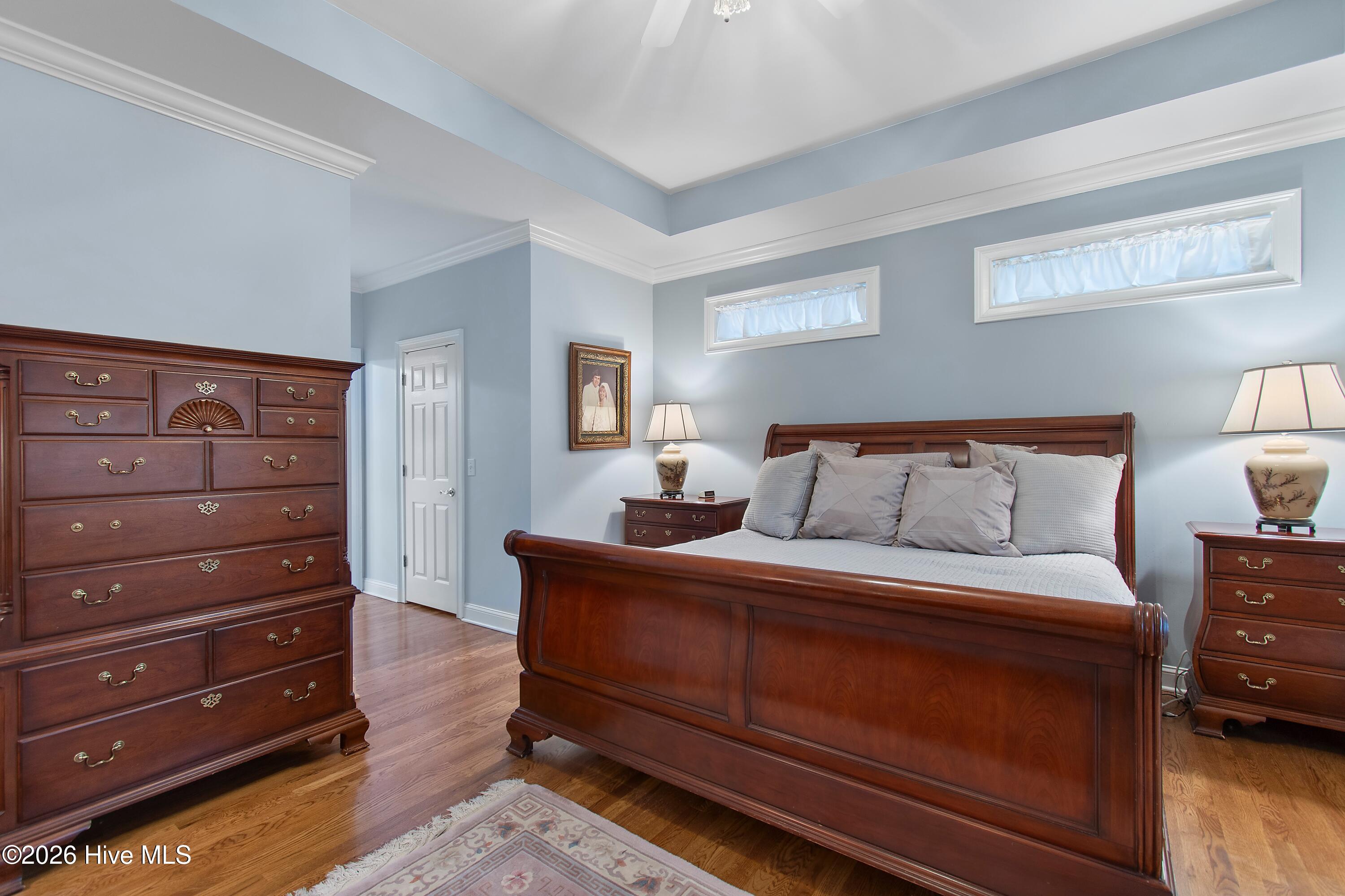 100557471 | Photo 34