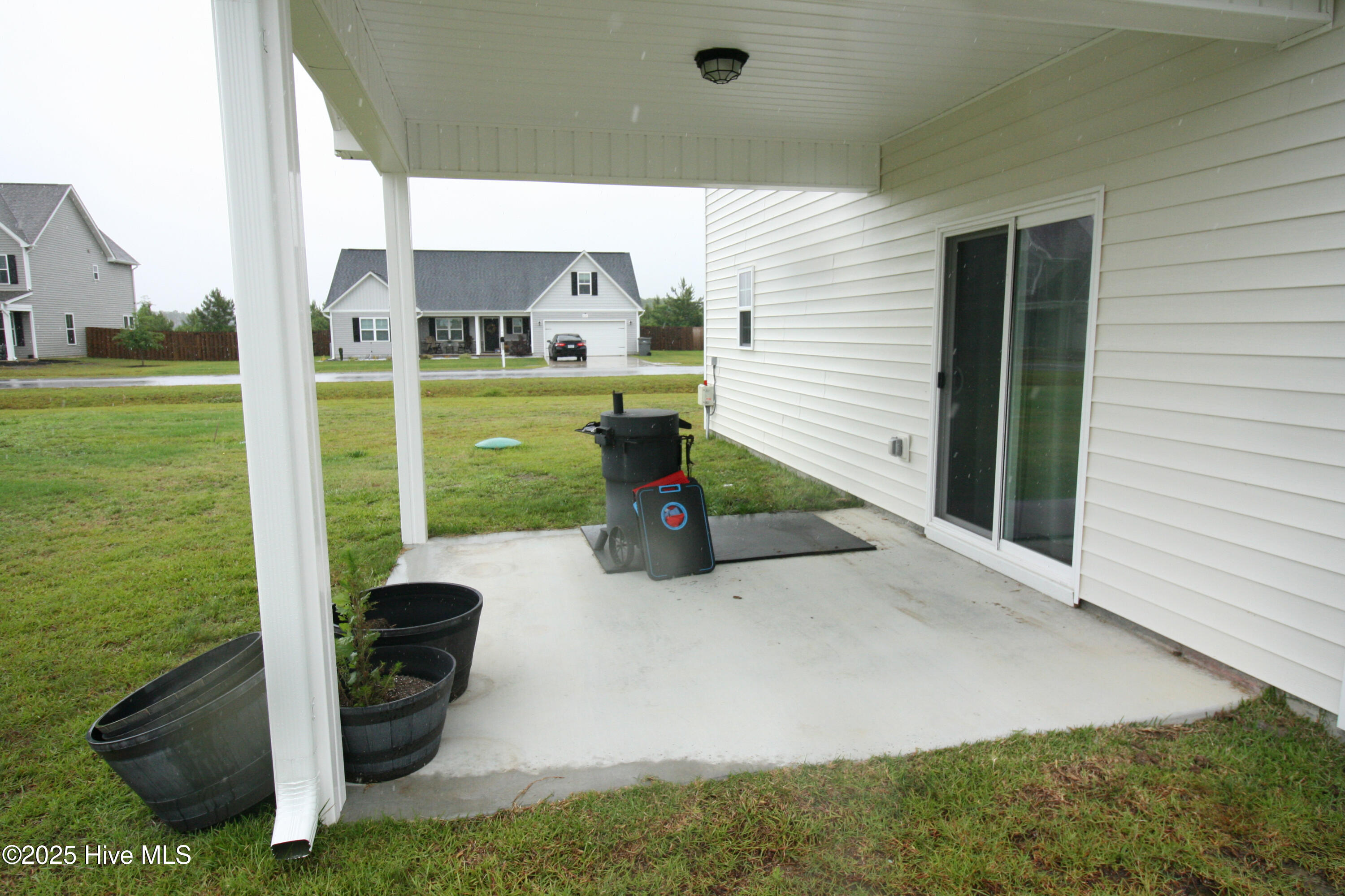 100567217 | Photo 28