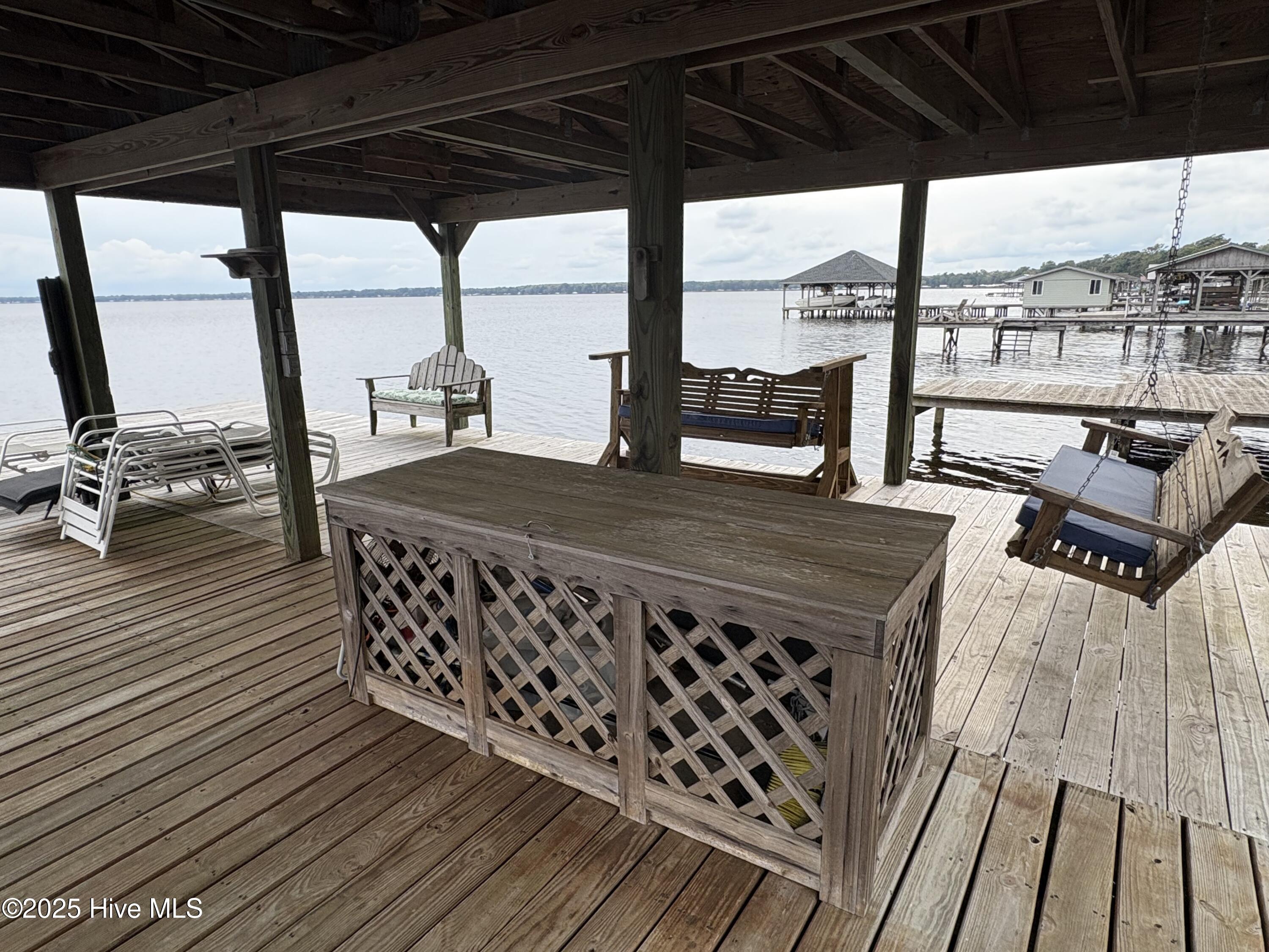 100534974 | Photo 58