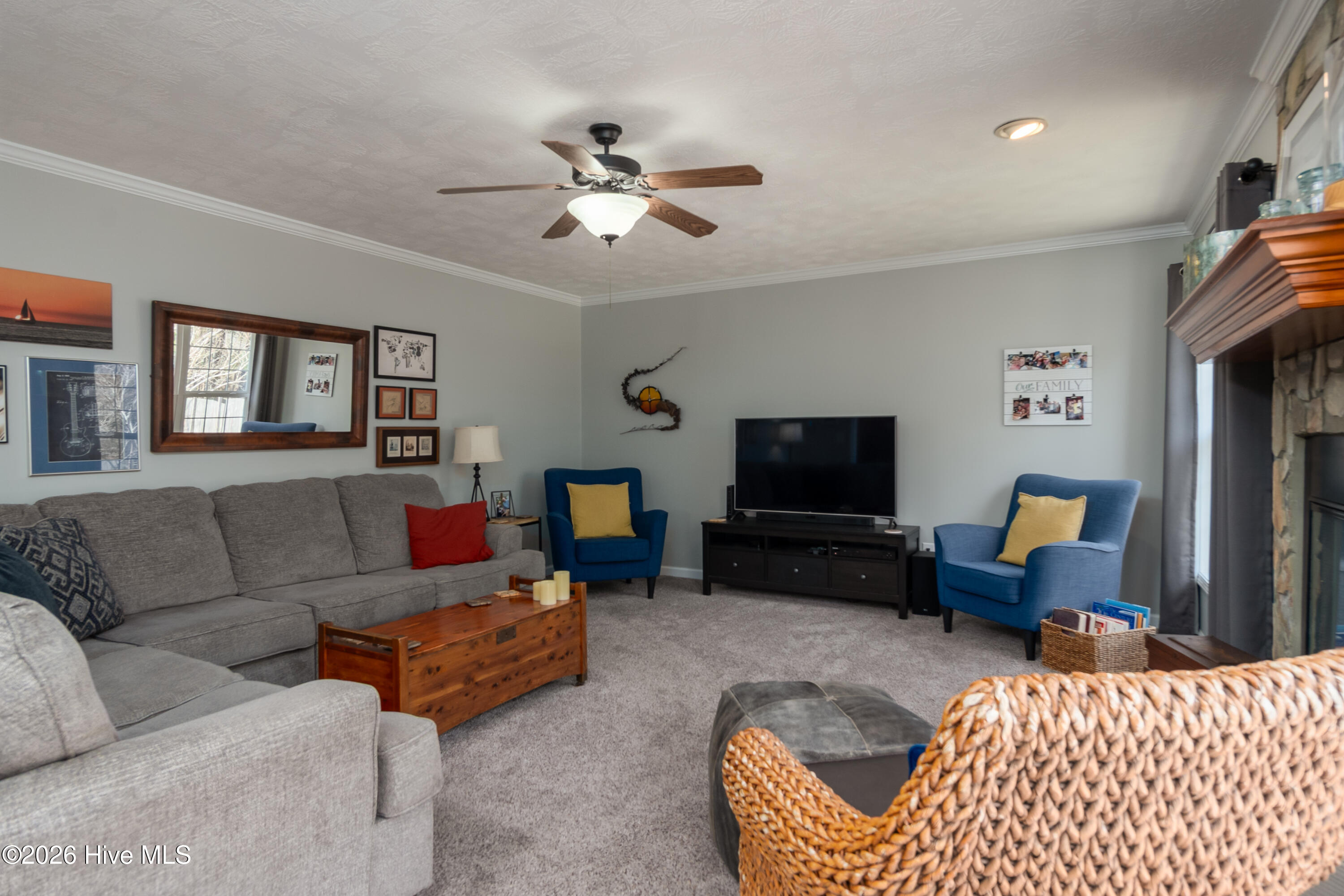 100569797 | Photo 26