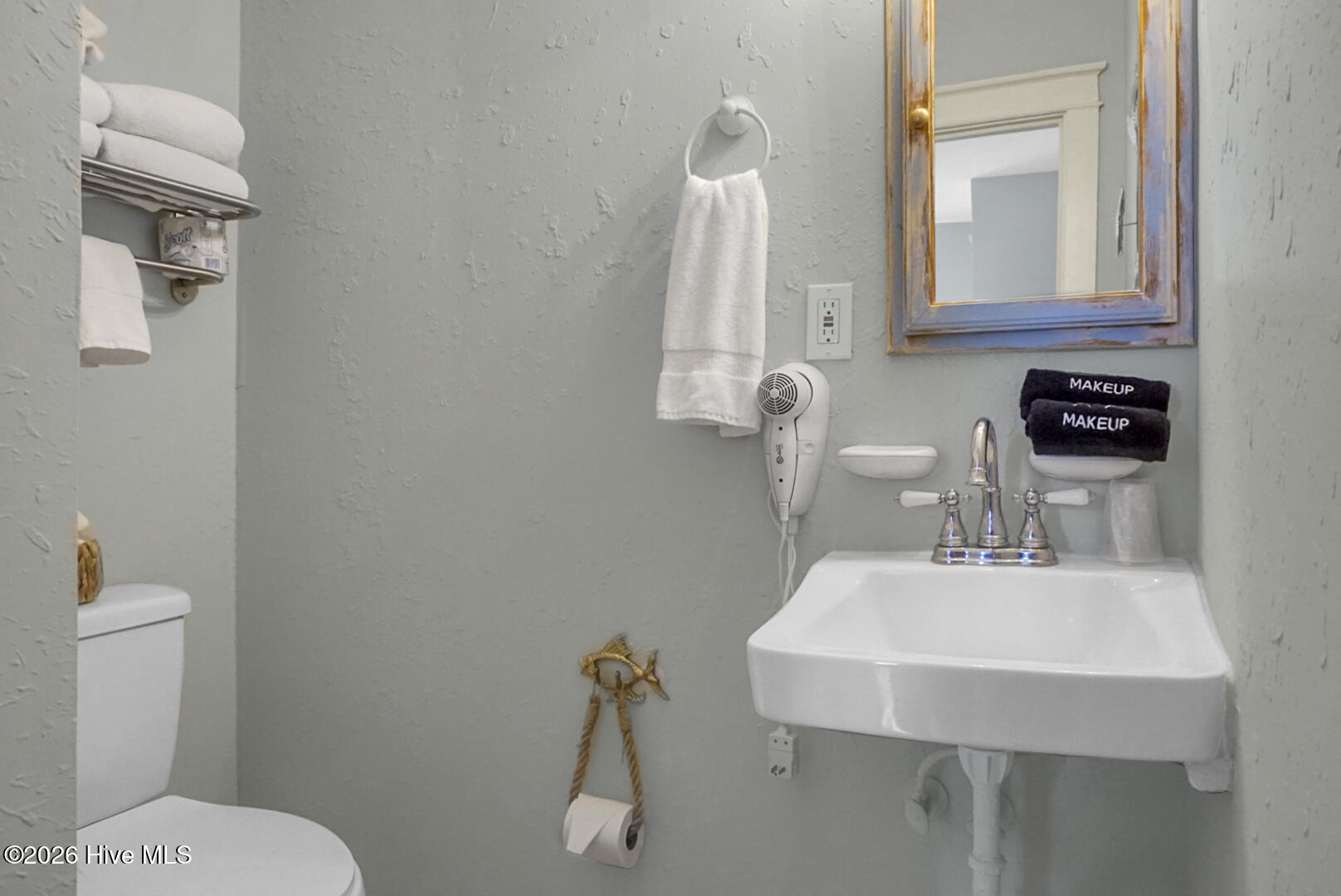 100555839 | Photo 60