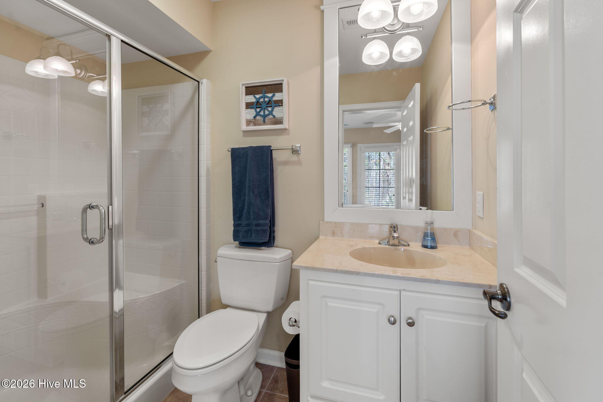 100564411 | Photo 34