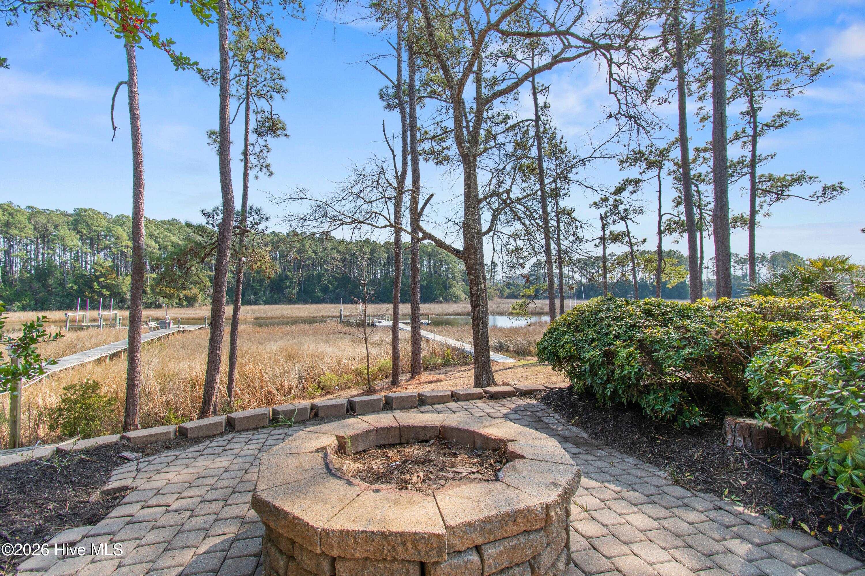 100556655 | Photo 72