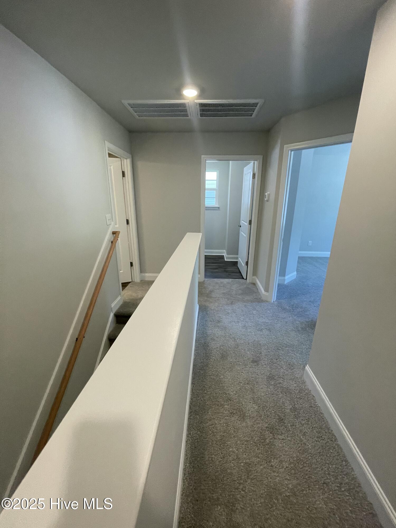 100425636 | Photo 42