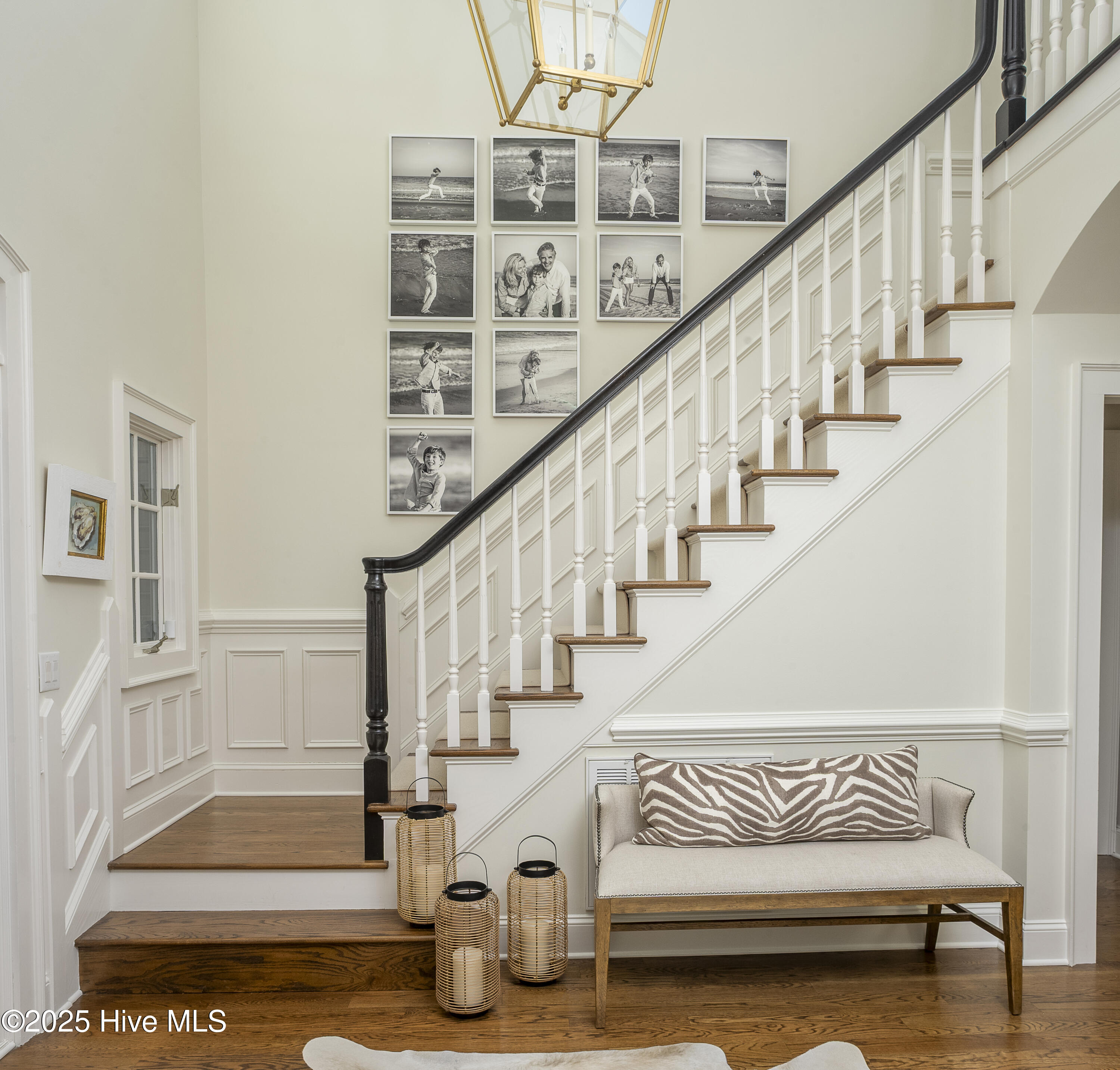 100536039 | Photo 19