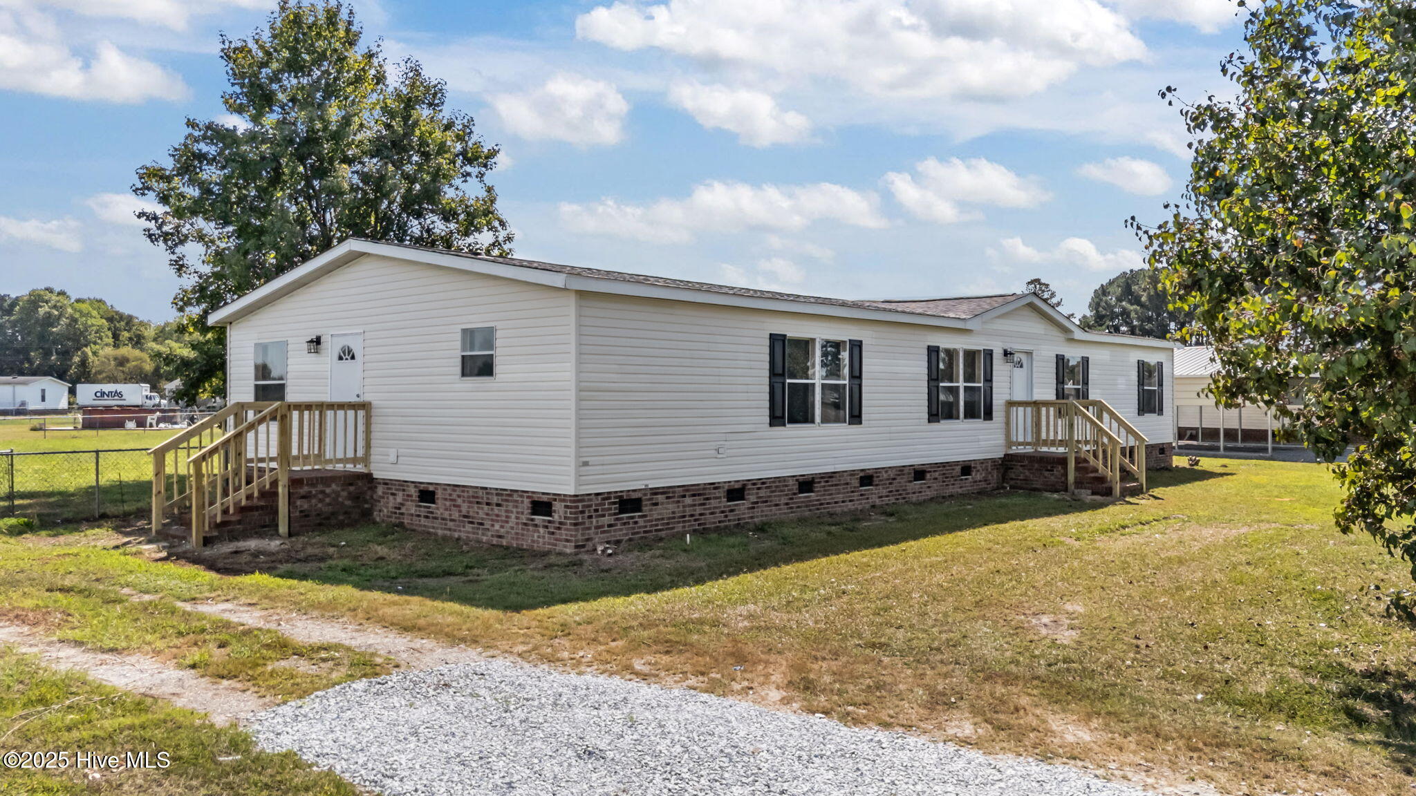 3-web-or-mls-DJI_20250922113255_0083_D