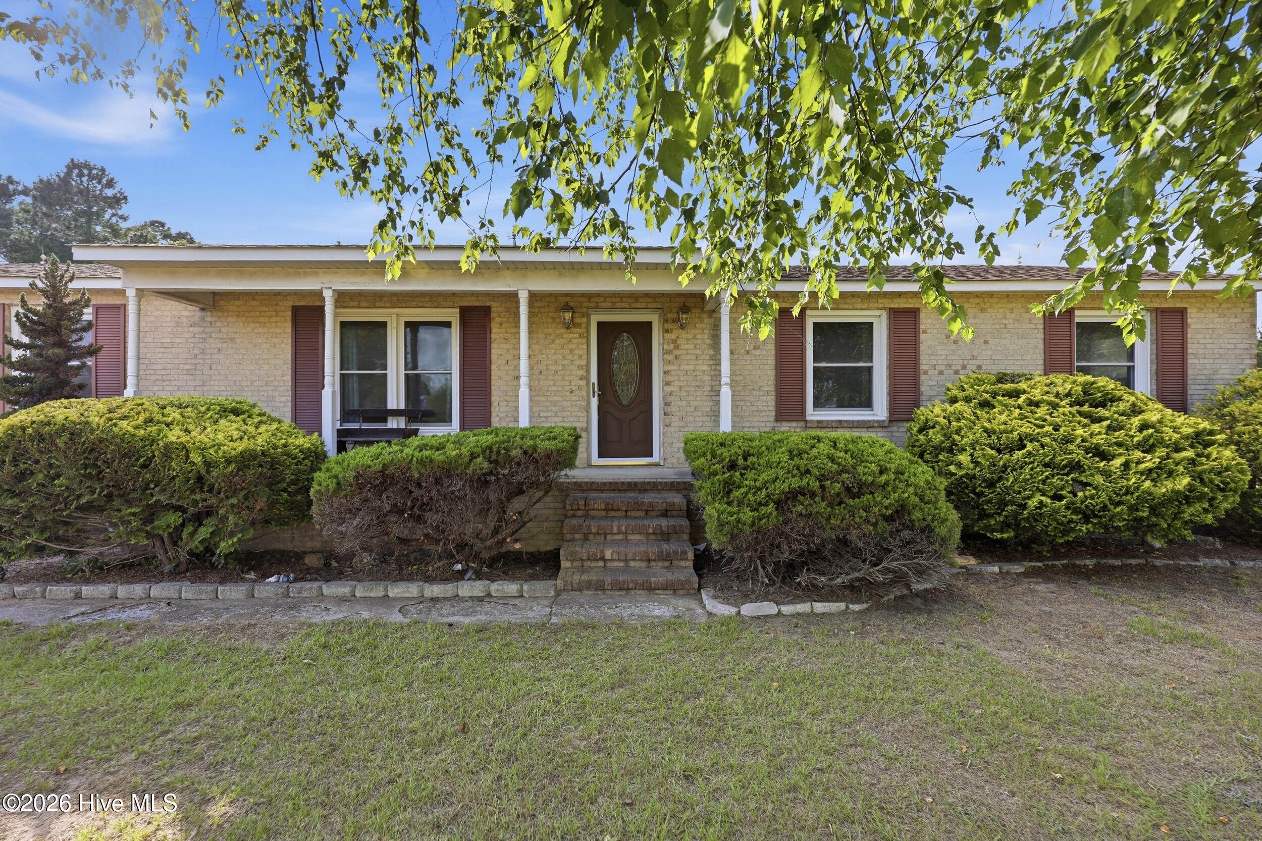 Featured listings Featured listings
