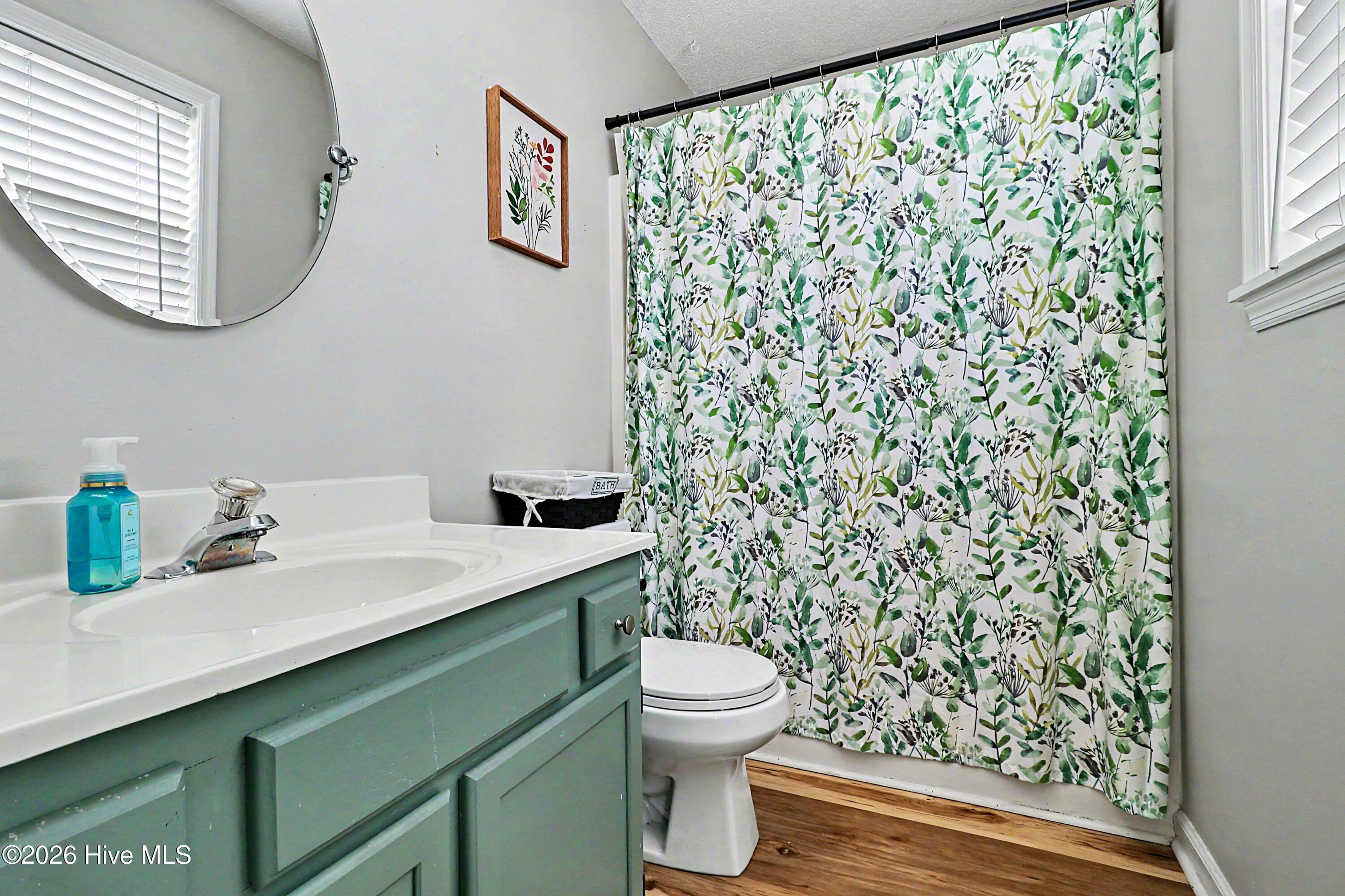 100564636 | Photo 12