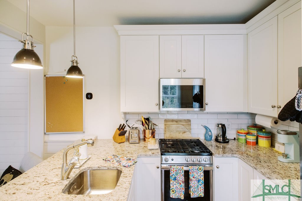 609 E Park Lane, Savannah, GA, 31401