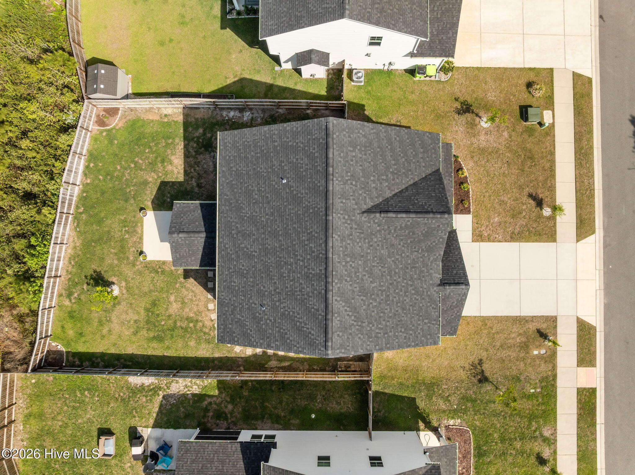 100567442 | Photo 46