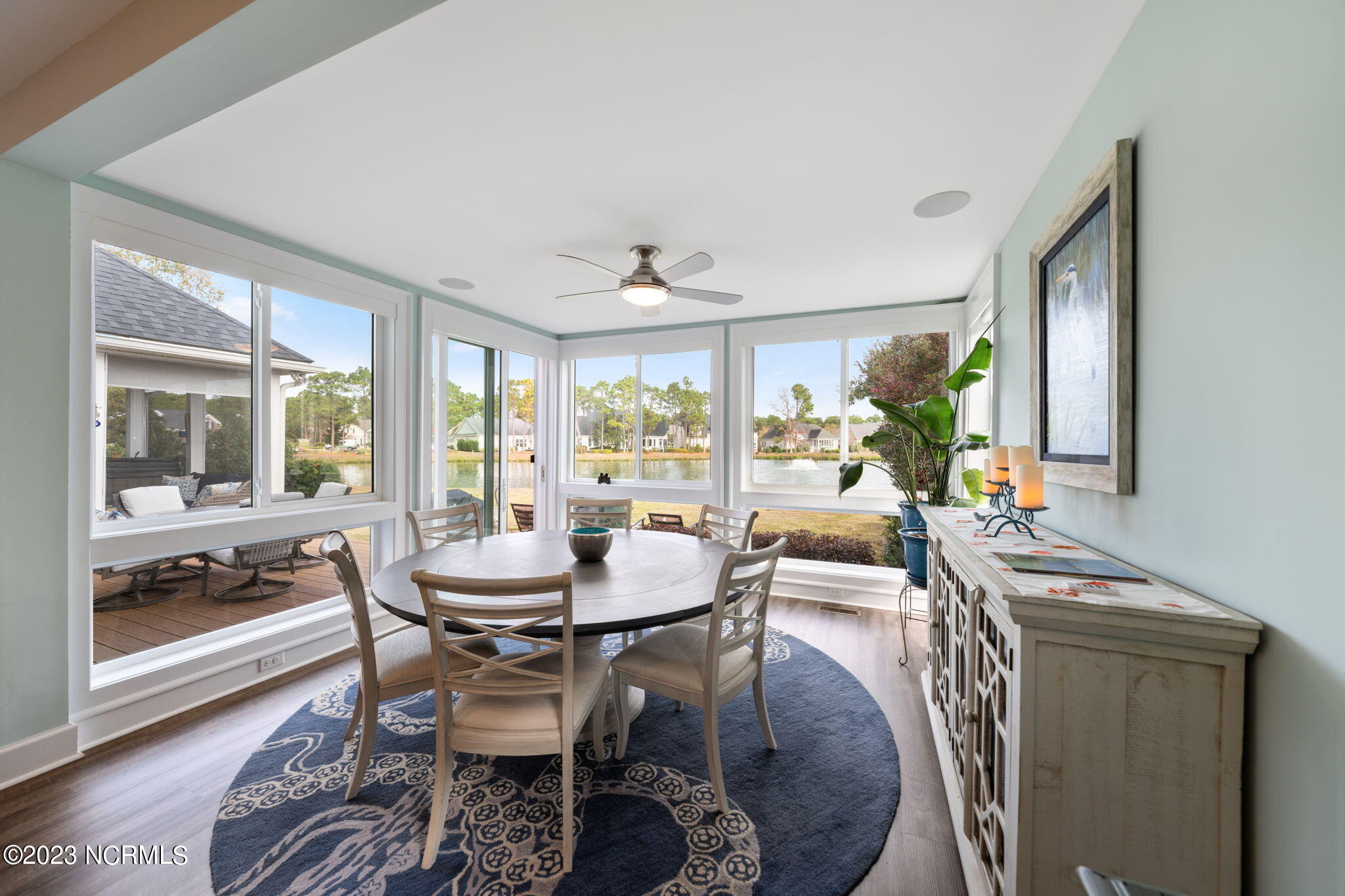 100563766 | Photo 22