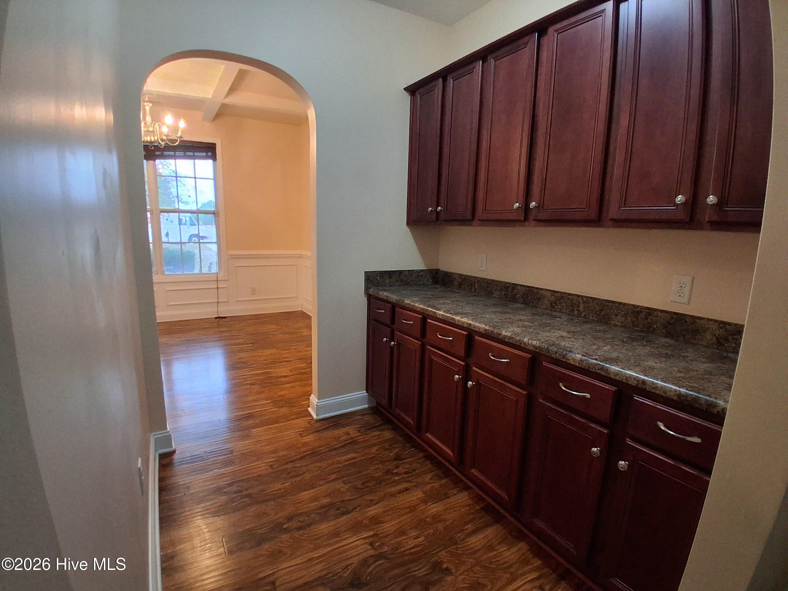 100504331 | Photo 21