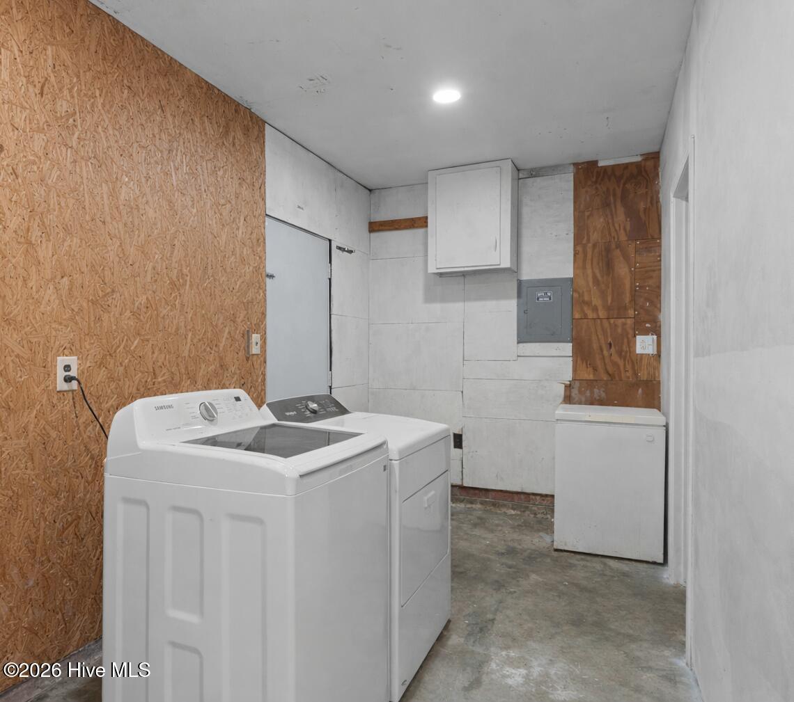 100564330 | Photo 10