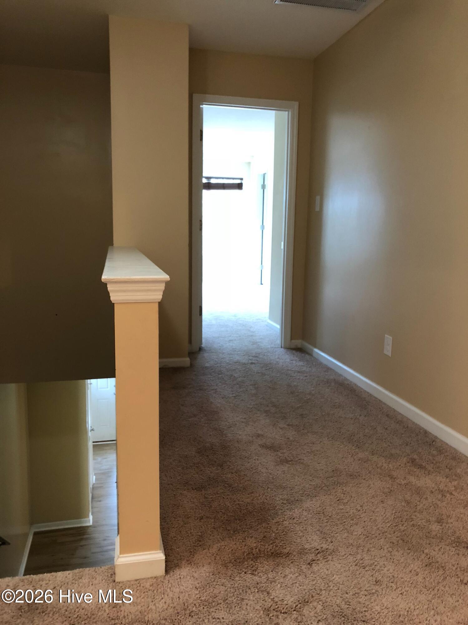 100562553 | Photo 24