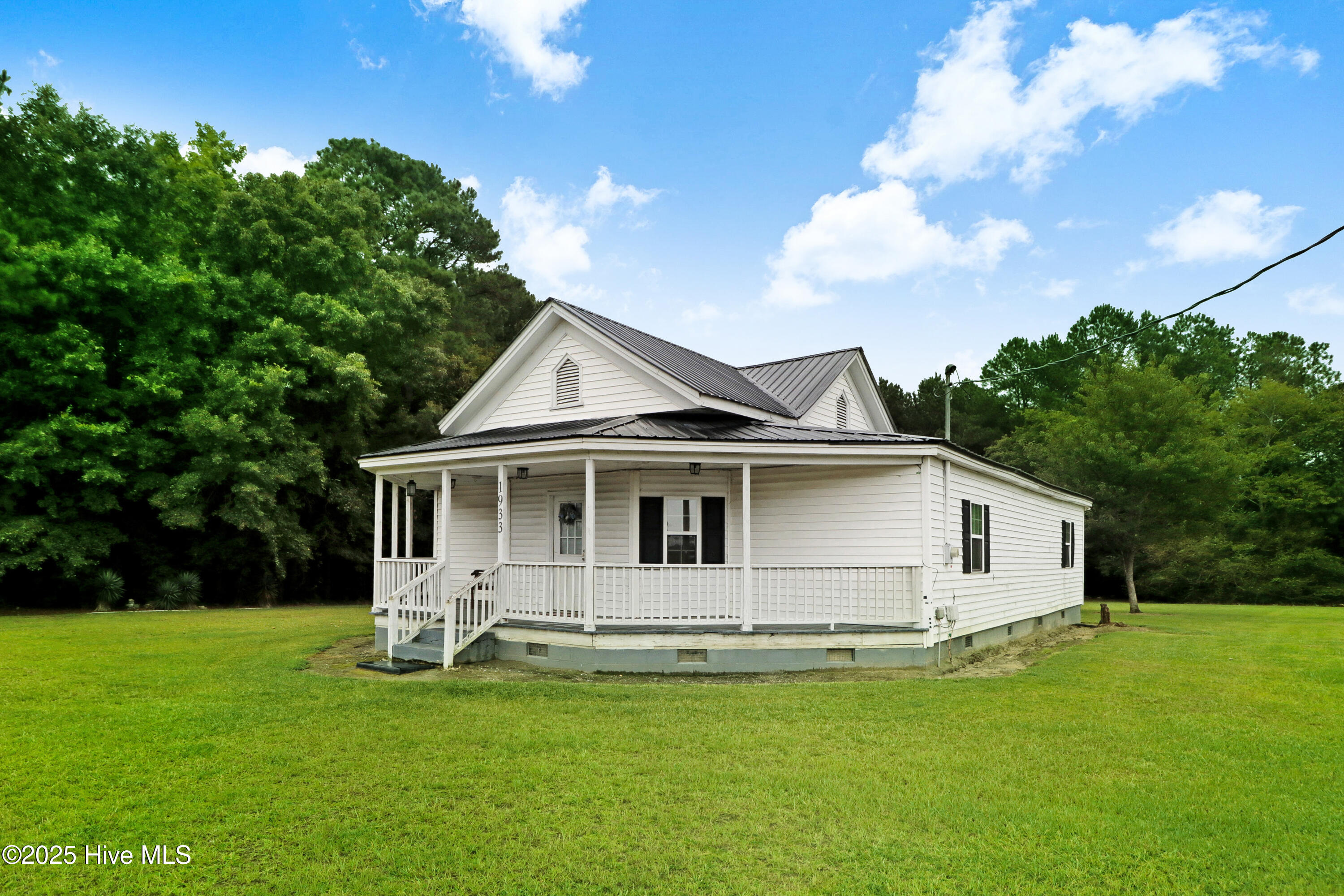 Homes for sale in Princeton, NC | 1955 Old Cornwallis Rd, Princeton, NC 27569 | MLS# 100529163