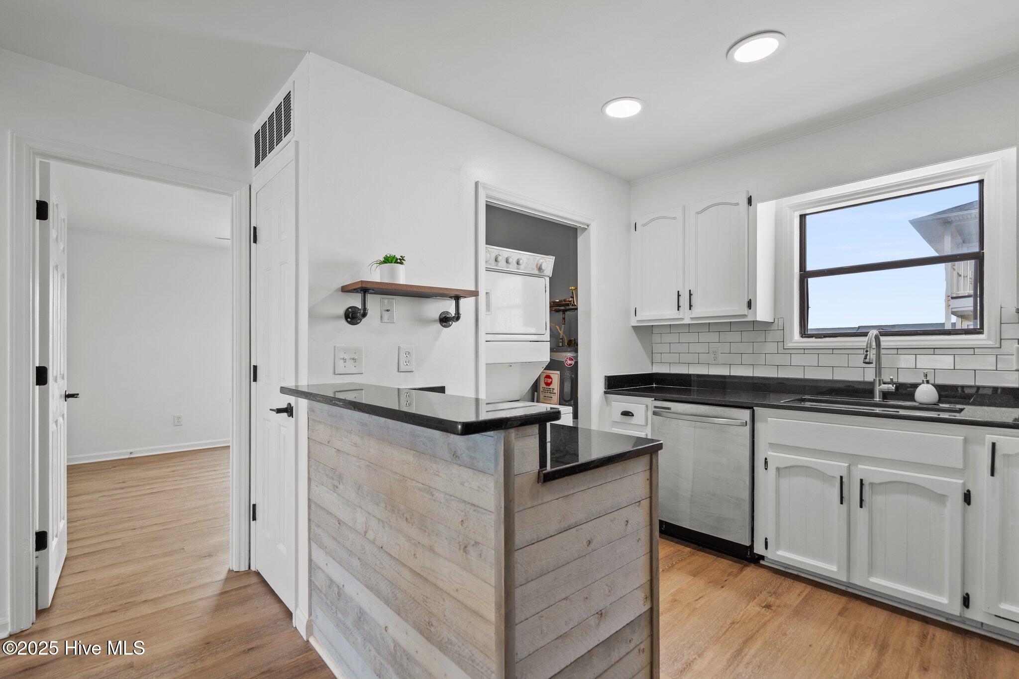 100509298 | Photo 15