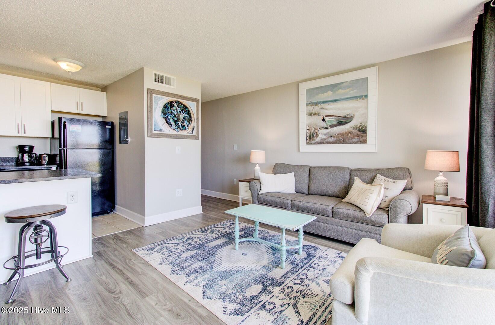 1615 Lake Park Boulevard S UNIT 103, Carolina Beach, NC, 28428