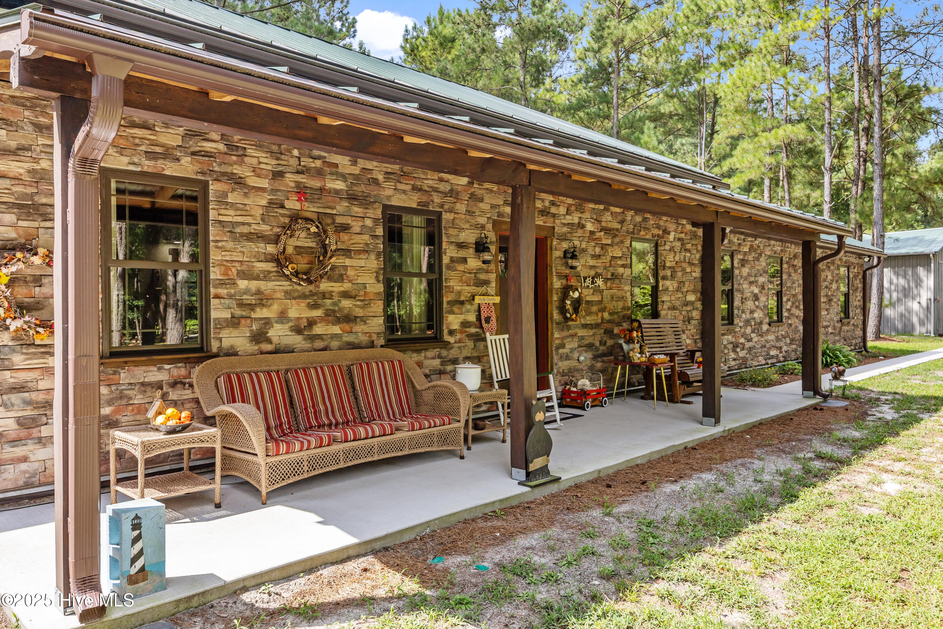 Homes for sale in Belhaven, NC | 970 E Waterway Dr, Belhaven, NC 27810 | MLS# 100520884