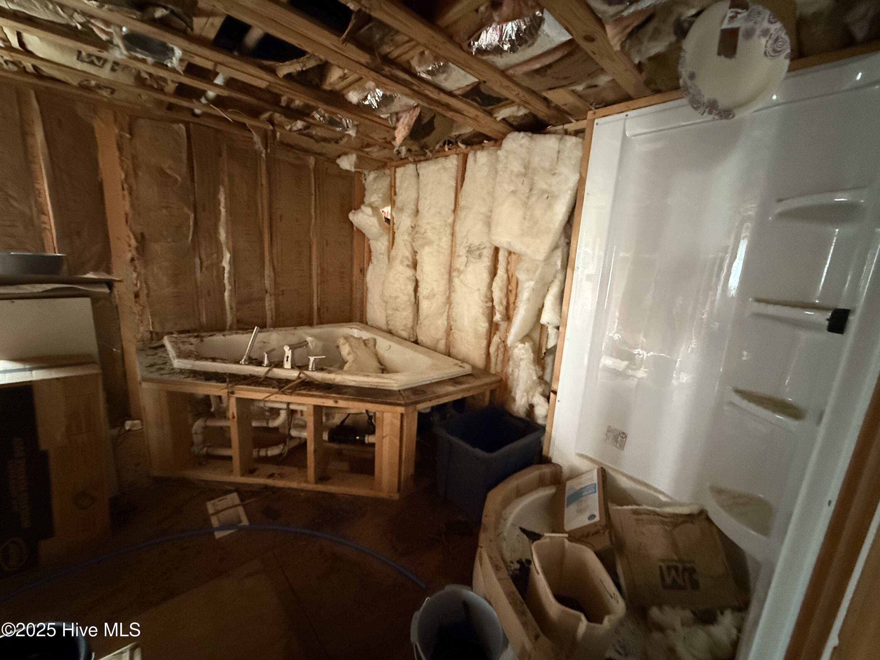 100545821 | Photo 16