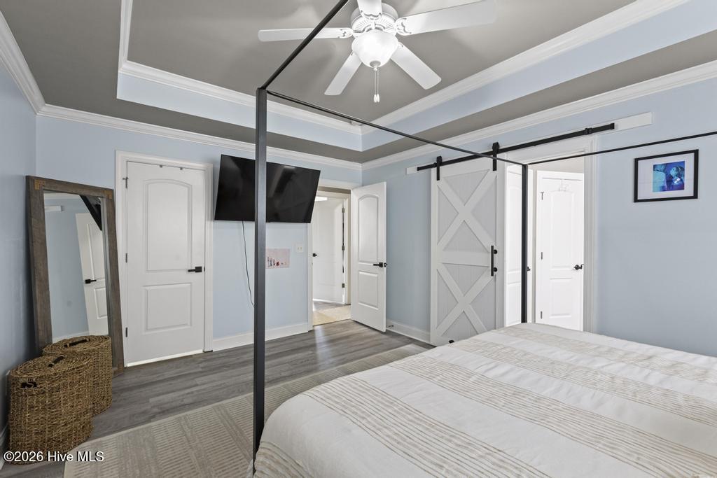 100565258 | Photo 28