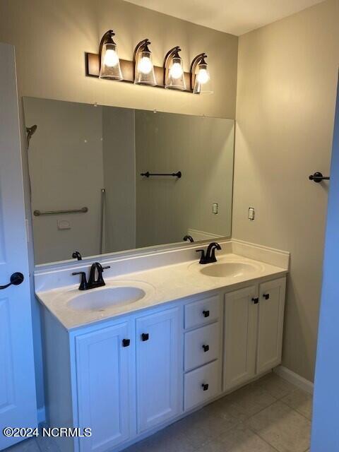 100544715 | Photo 20