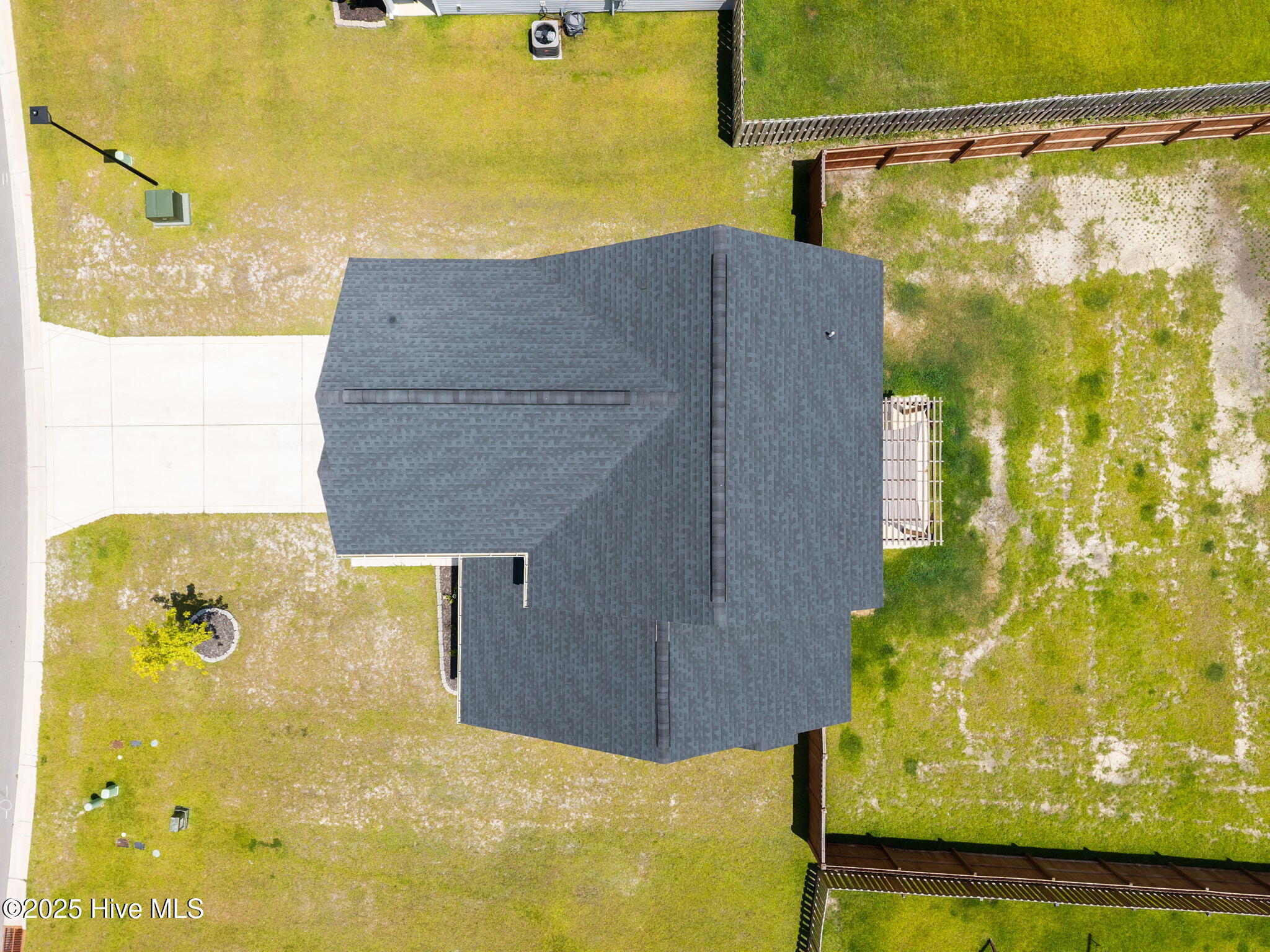 100516822 | Photo 32