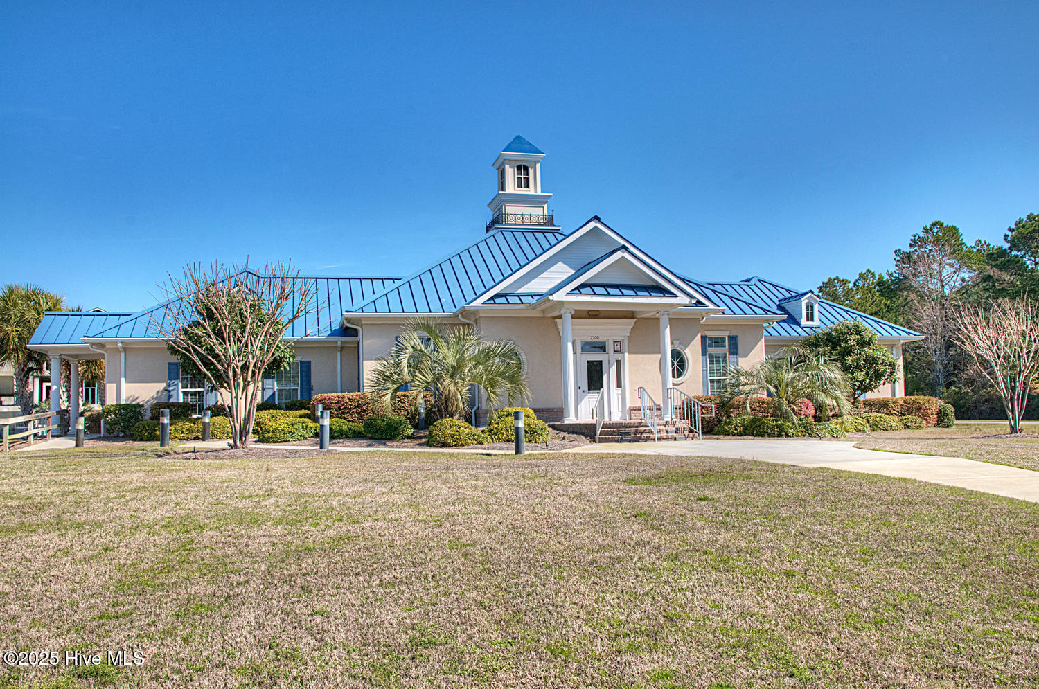 100531900 | Photo 38