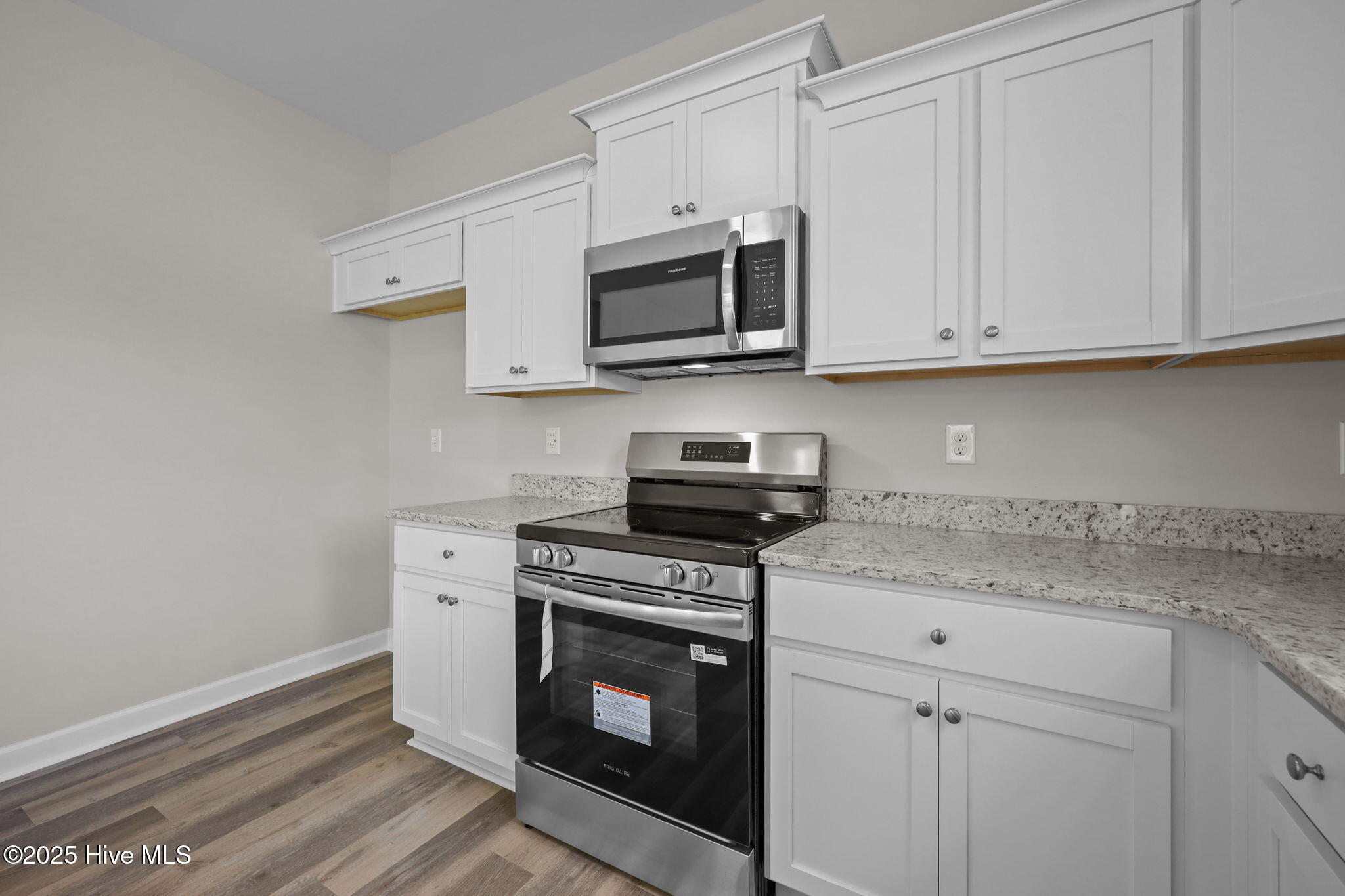 100504160 | Photo 13