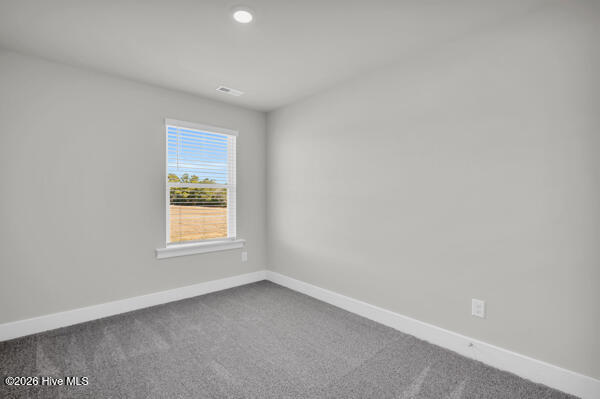 100567985 | Photo 11