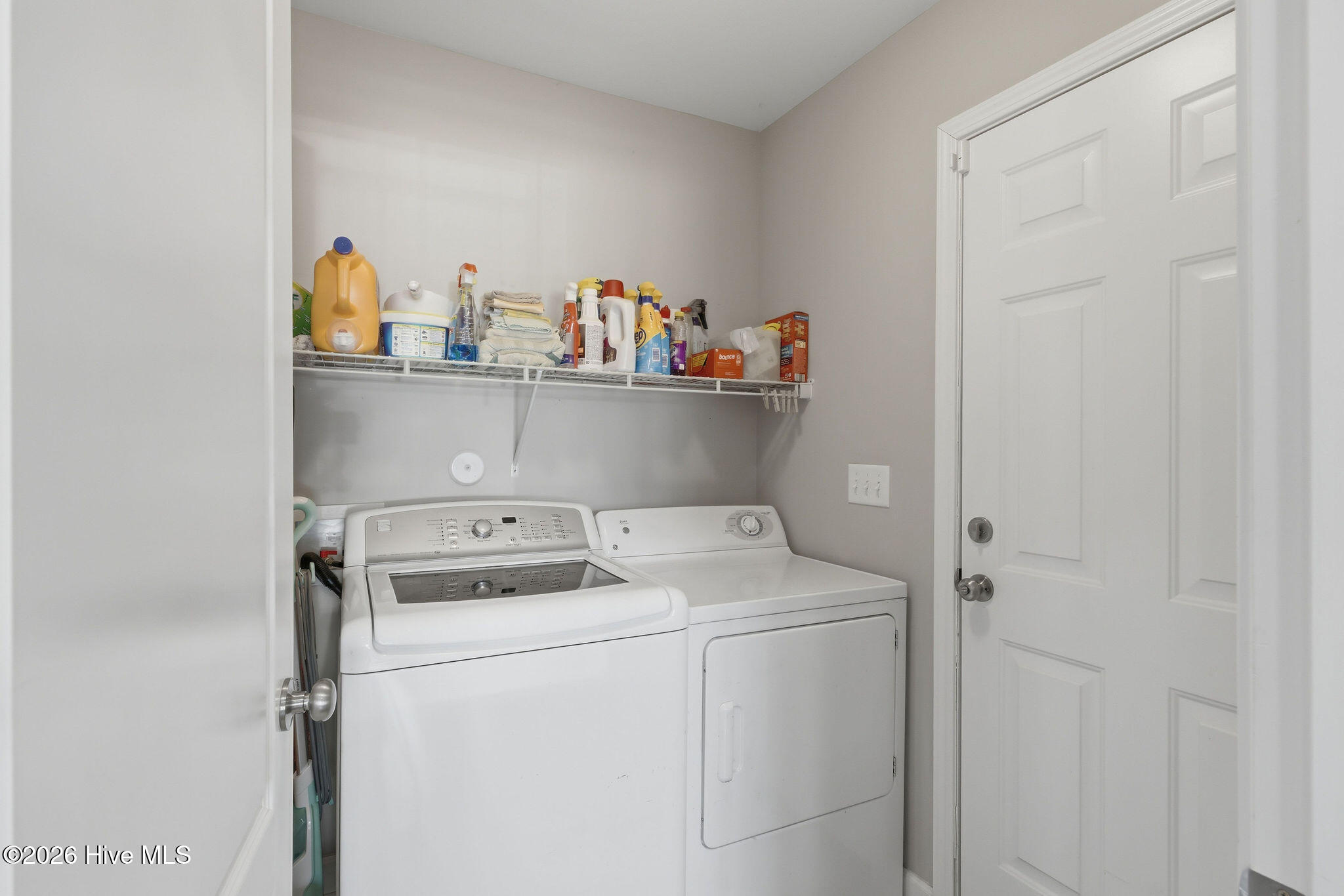 100568658 | Photo 29