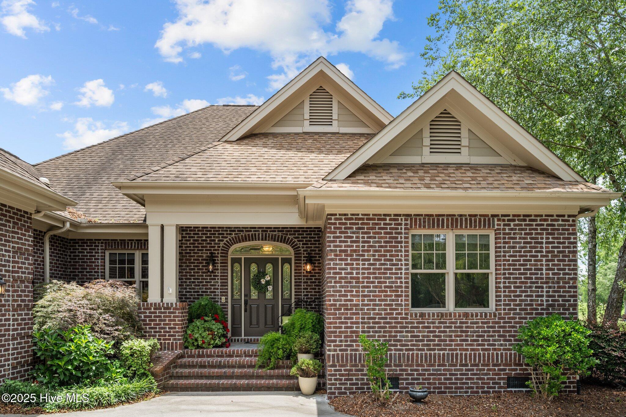 Homes for sale in Wallace, NC | 168 Cedar Point Dr, Wallace, NC 28466 | MLS# 100513861